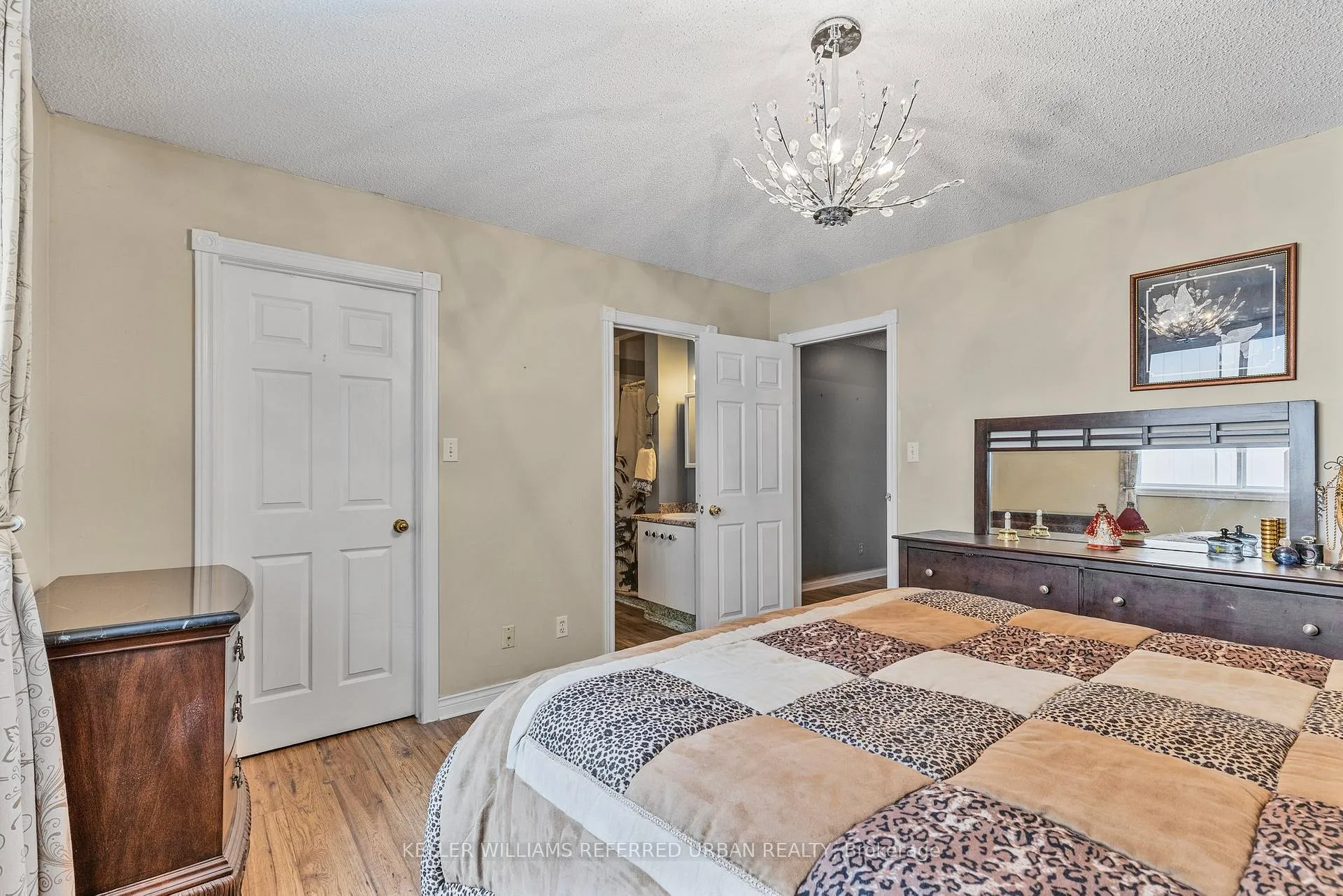 Photo 11 of 31 John Dillingno Street, Tay, Victoria Harbour — HOMEH