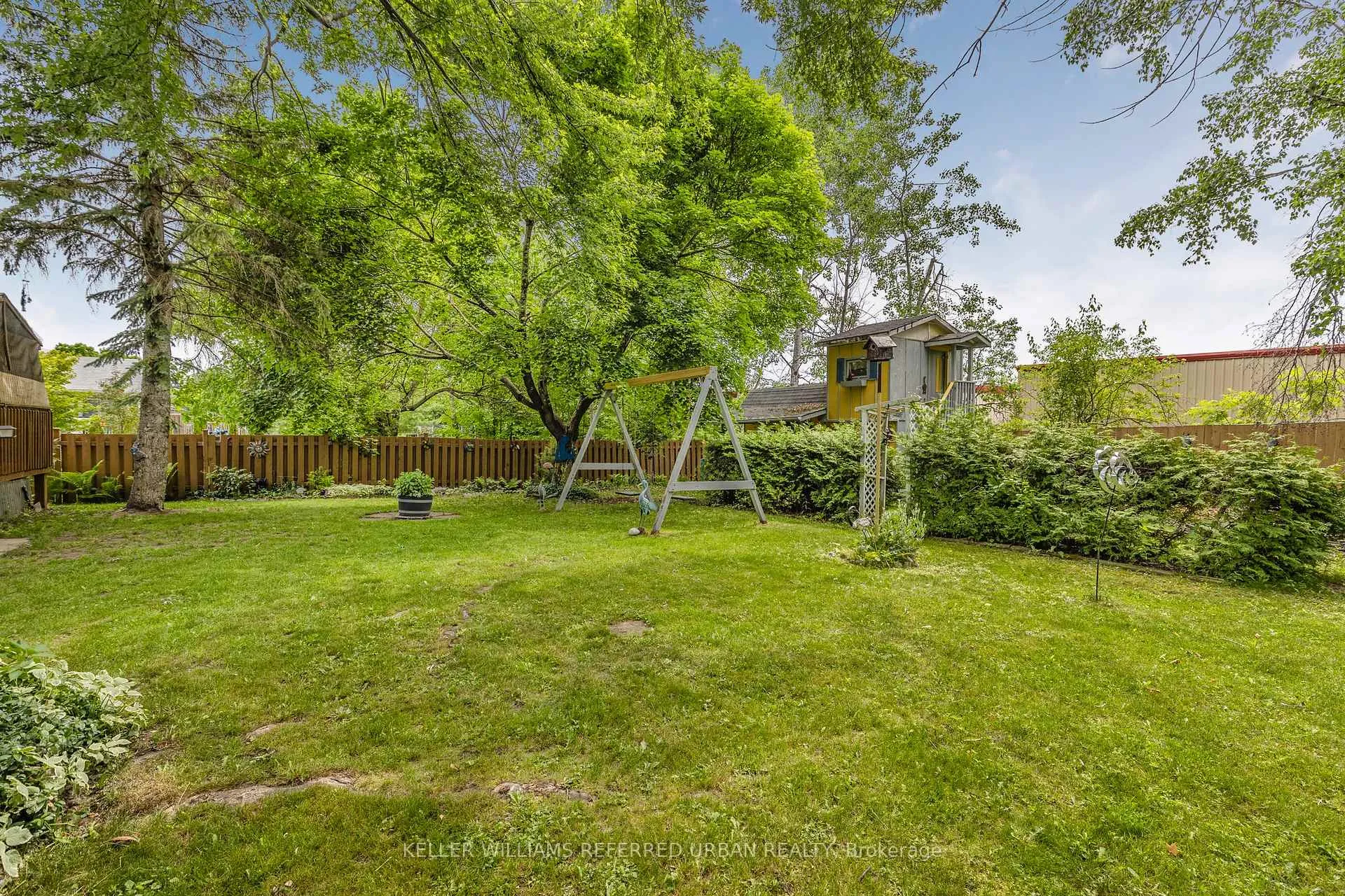 Photo 24 of 31 John Dillingno Street, Tay, Victoria Harbour — HOMEH