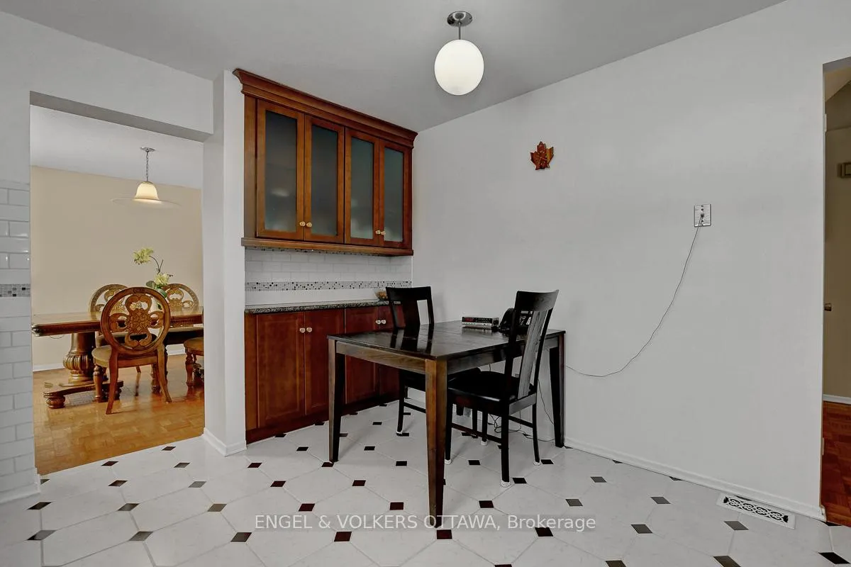 Photo 22 of 1016 Driftwood Crescent, Ottawa, Convent Glen — HOMEH