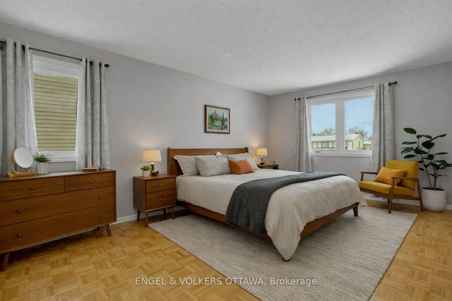 Photo 29 of 1016 Driftwood Crescent, Ottawa, Convent Glen — HOMEH