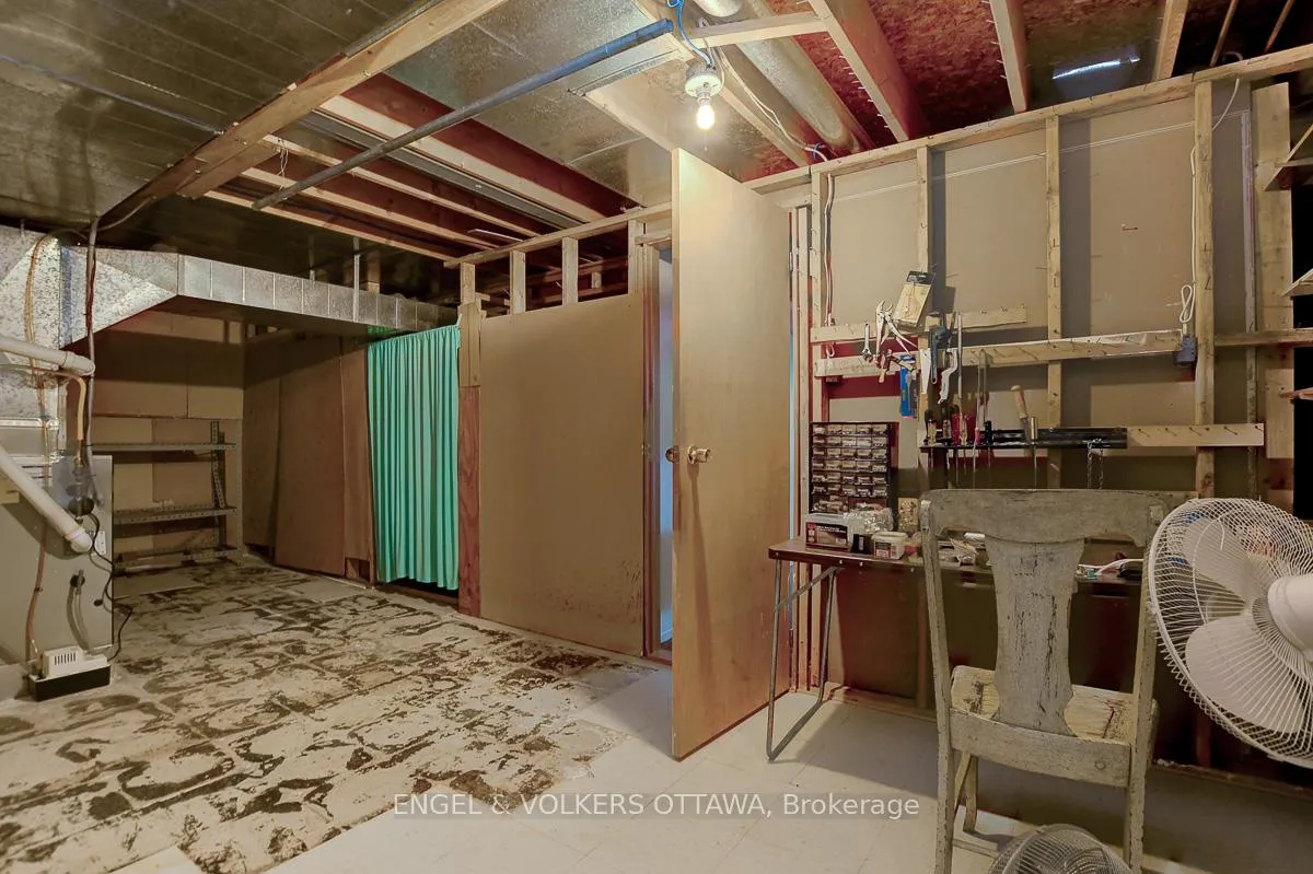 Photo 46 of 1016 Driftwood Crescent, Ottawa, Convent Glen — HOMEH