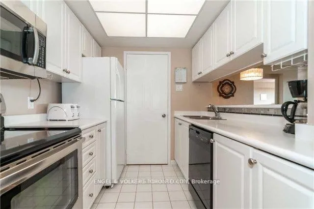 Photo 7 of Unit 1111, 75 Ellen Street N, Barrie, Lakeshore — HOMEH
