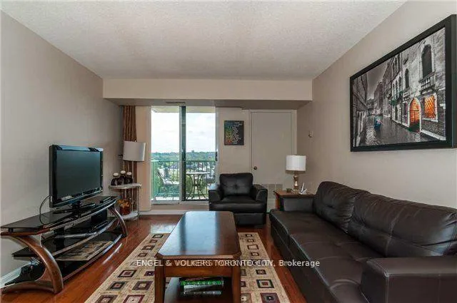 Photo 9 of Unit 1111, 75 Ellen Street N, Barrie, Lakeshore — HOMEH
