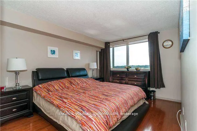 Photo 10 of Unit 1111, 75 Ellen Street N, Barrie, Lakeshore — HOMEH