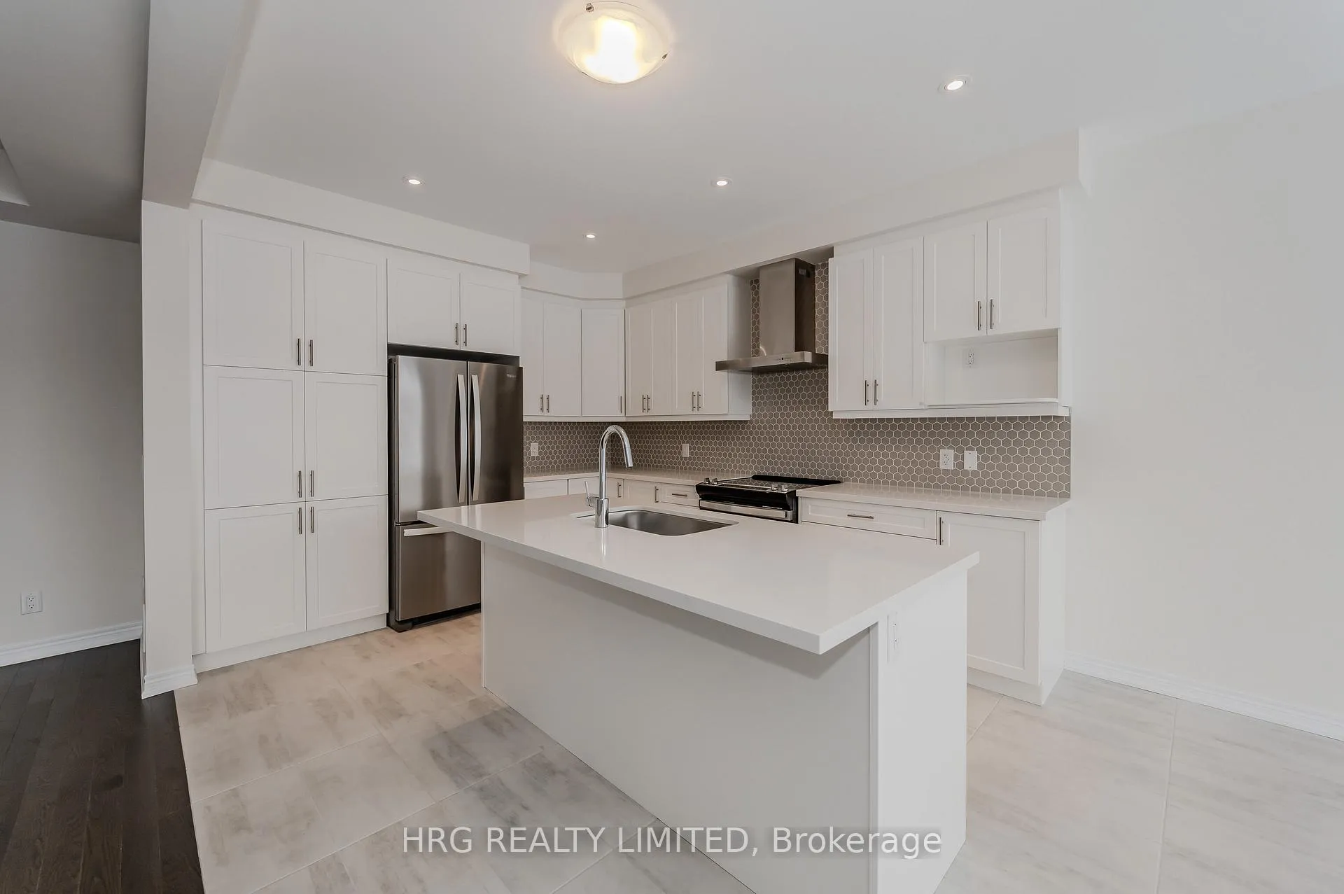 Photo 10 of 262 Histand Trail E, Kitchener — HOMEH