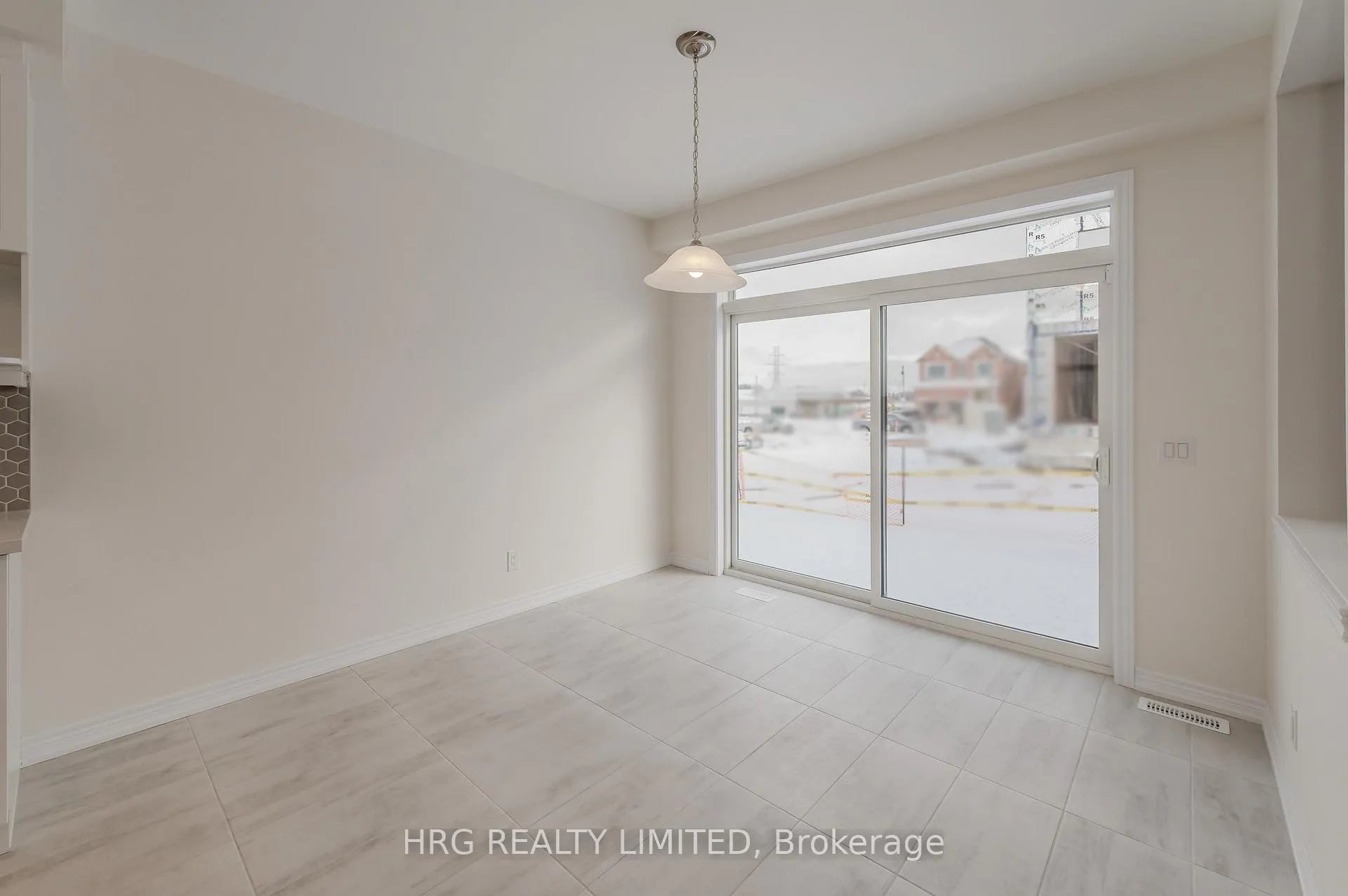 Photo 13 of 262 Histand Trail E, Kitchener — HOMEH