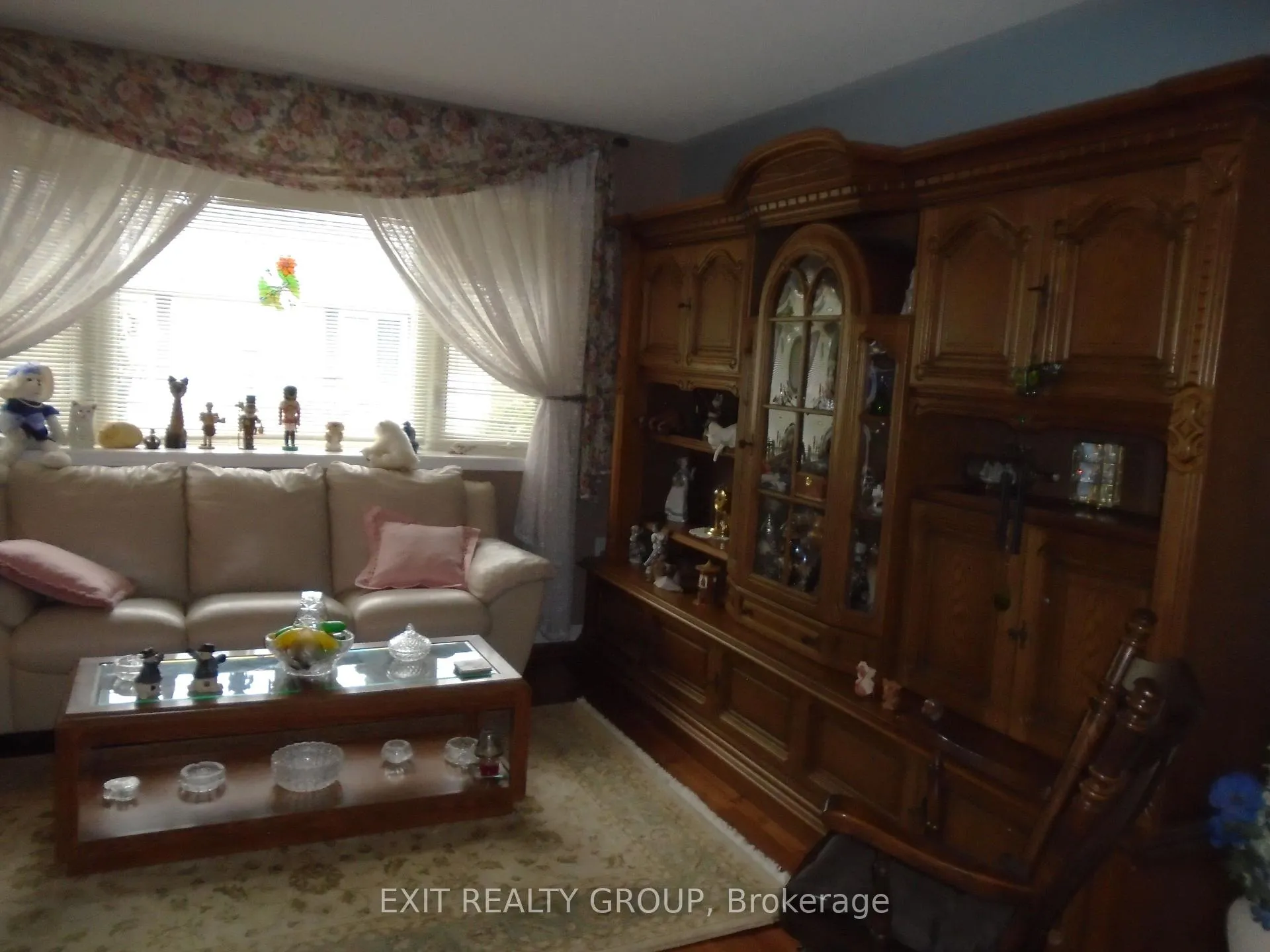 Photo 5 of 33 Cretney Drive, Prince Edward County, Wellington — HOMEH