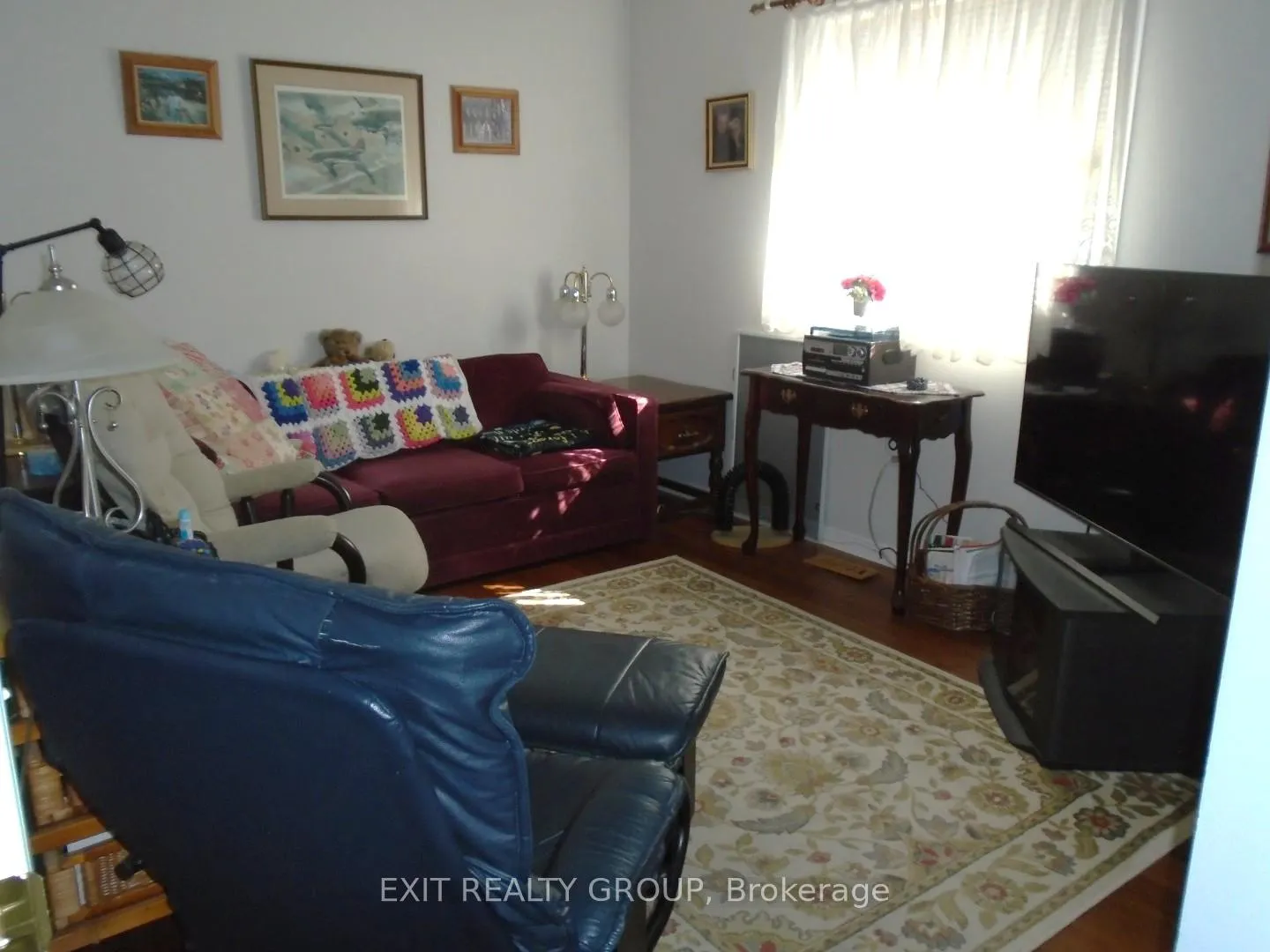 Photo 10 of 33 Cretney Drive, Prince Edward County, Wellington — HOMEH