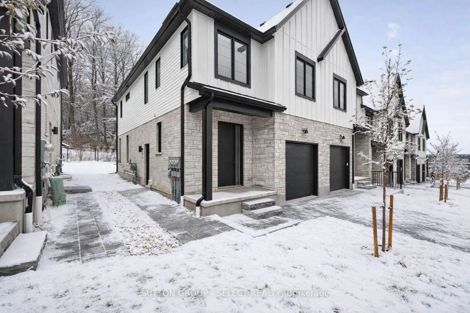 Front of 80-1175 Riverbend Road