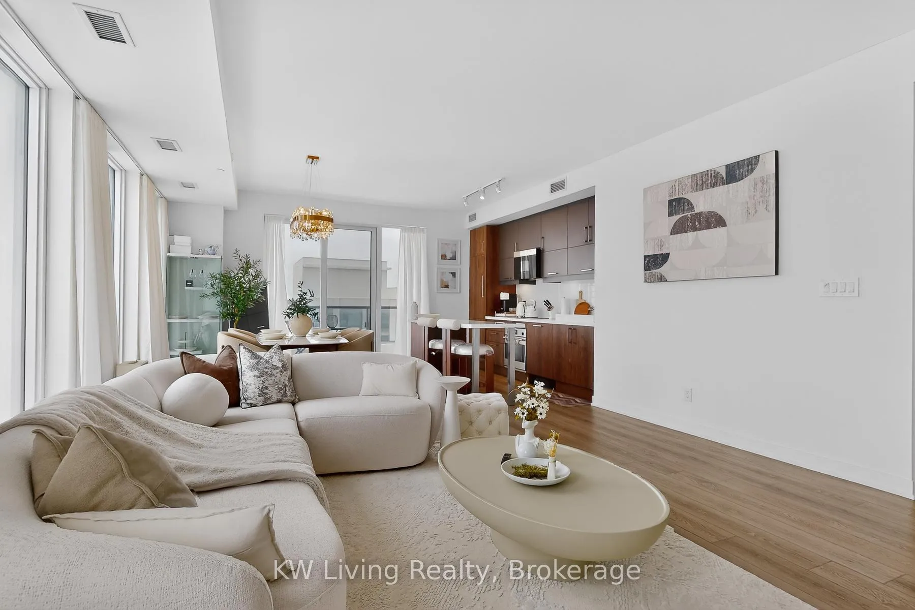 Photo 4 of Unit 1606, 8119 Birchmount Road, Markham, Unionville — HOMEH