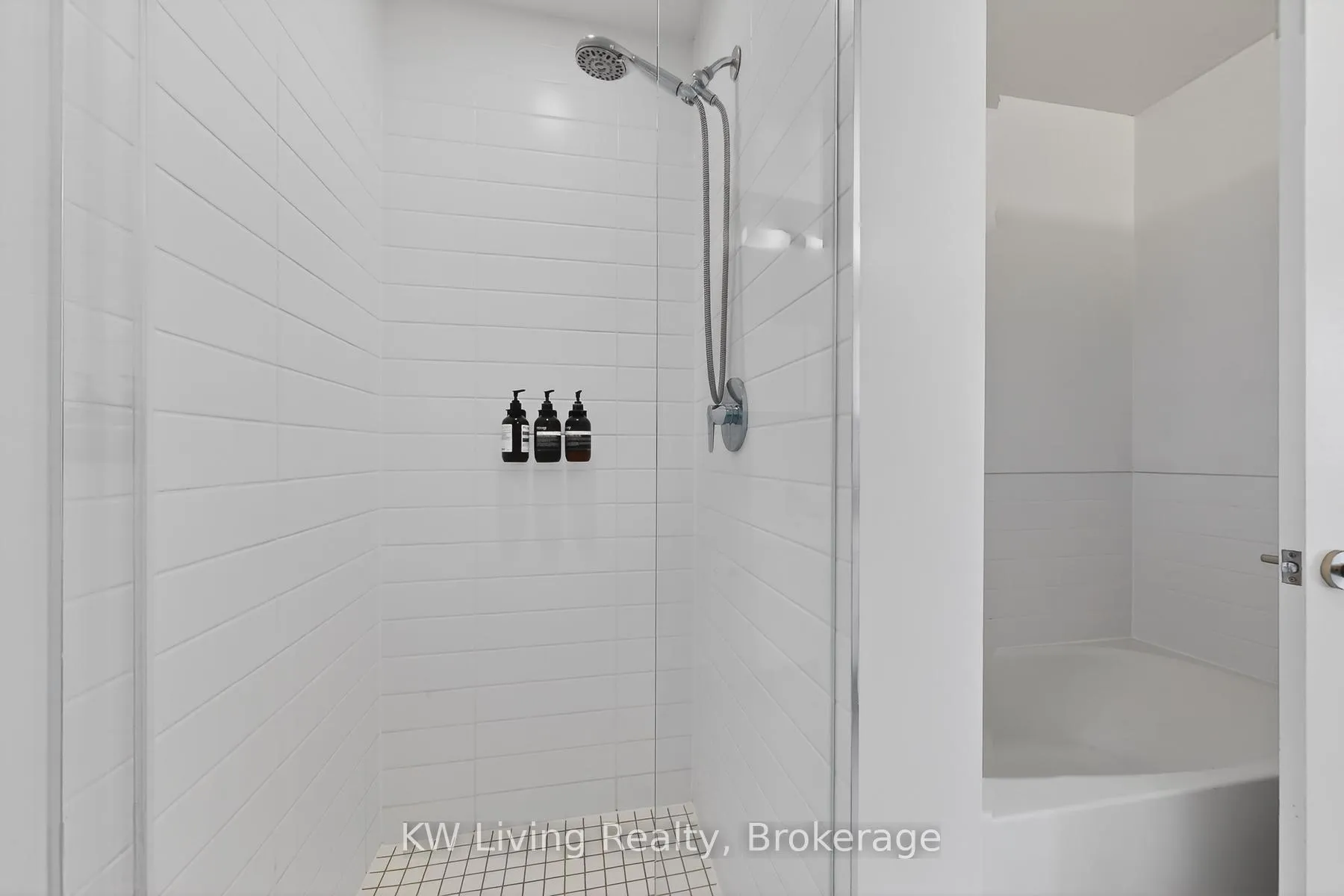 Photo 18 of Unit 1606, 8119 Birchmount Road, Markham, Unionville — HOMEH