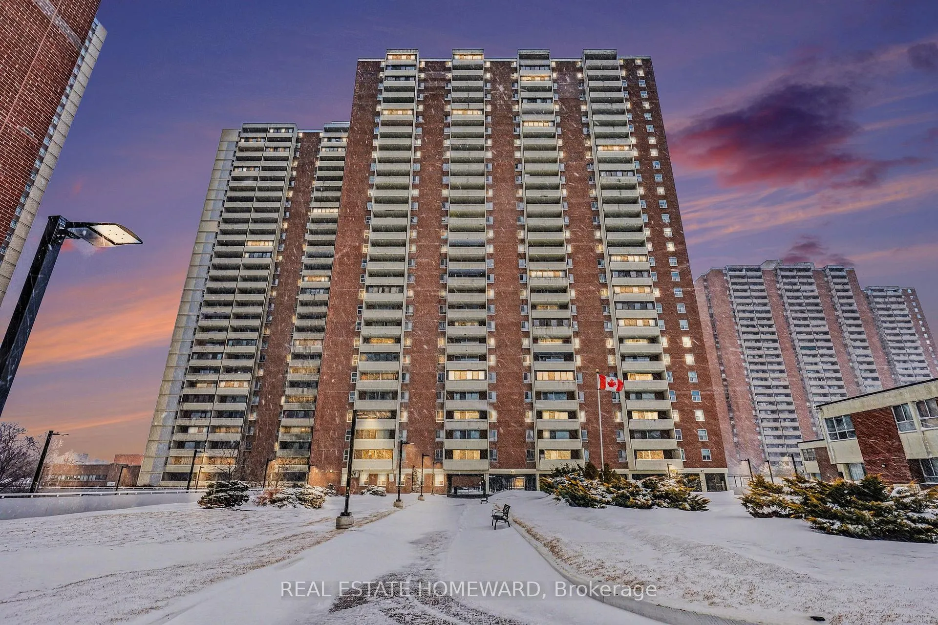 Photo 1 of Unit 1503, 5 Massey Square, Toronto, Crescent Town — HOMEH
