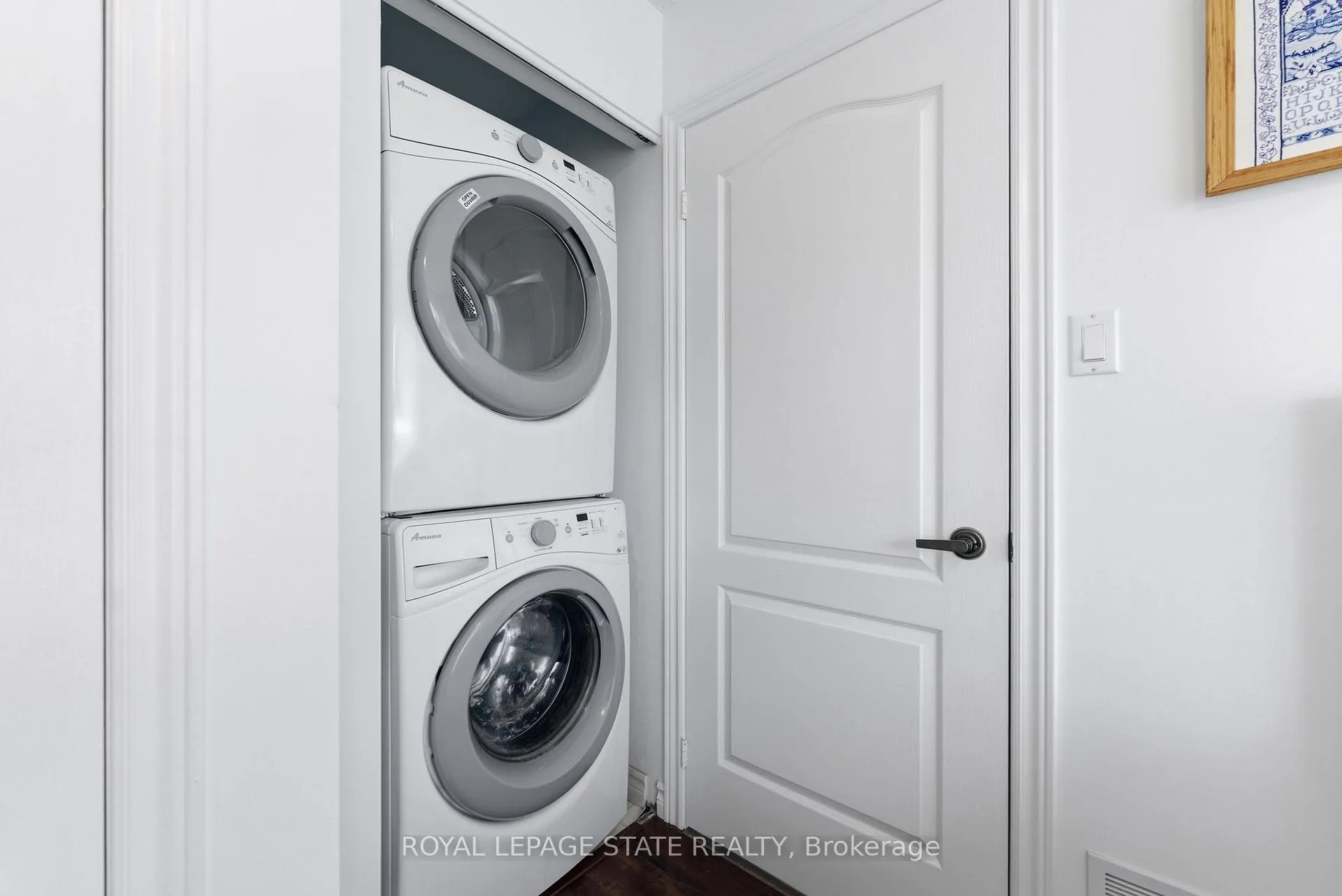 Photo 10 of Unit 13, 175 Fiddlers Green Road, Hamilton, Ancaster — HOMEH