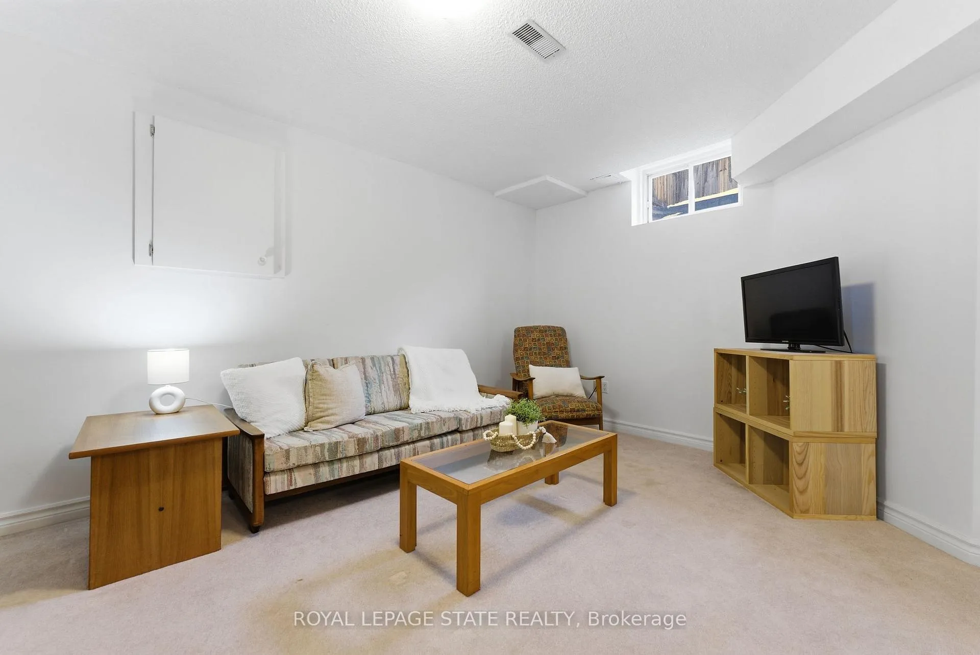 Photo 22 of Unit 13, 175 Fiddlers Green Road, Hamilton, Ancaster — HOMEH