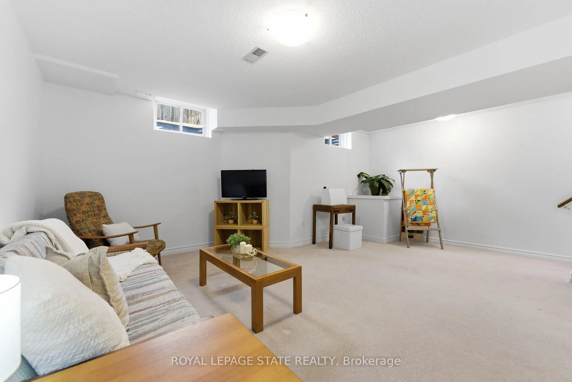 Photo 24 of Unit 13, 175 Fiddlers Green Road, Hamilton, Ancaster — HOMEH