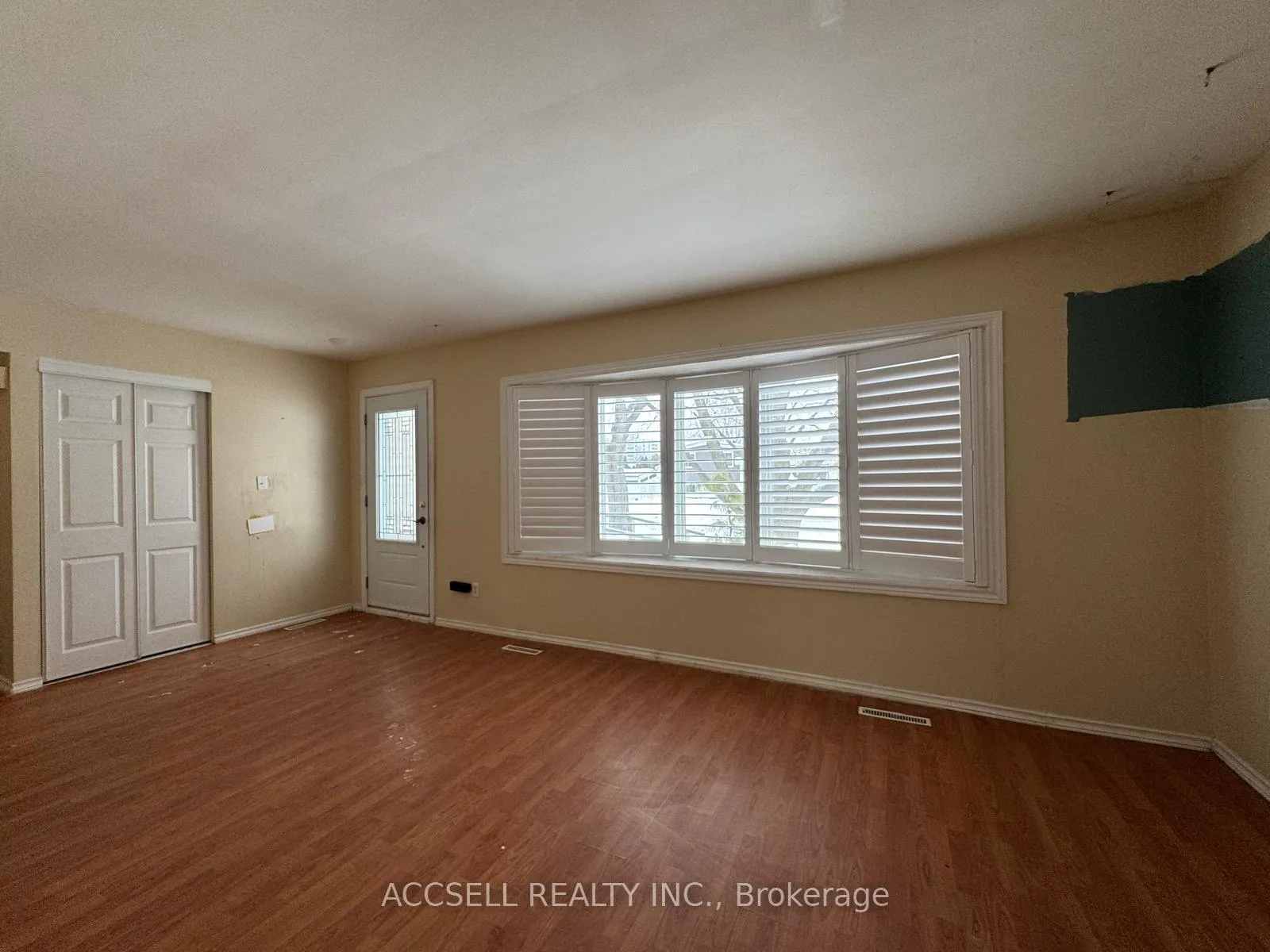 Photo 7 of 10 Baroche Street, Hamilton, Lawfield — HOMEH