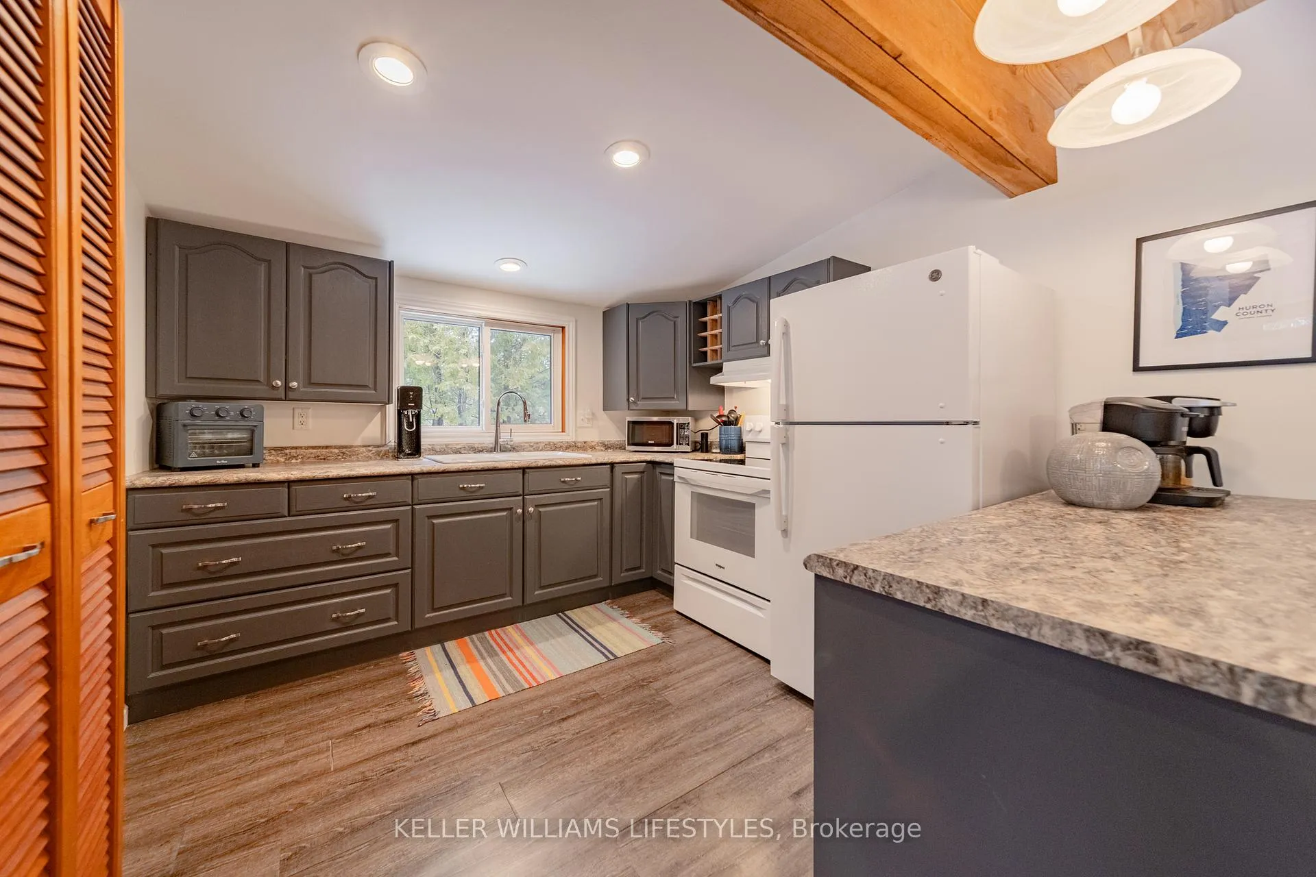 Photo 8 of 33736 Staffa Road, Bluewater, Stanley — HOMEH