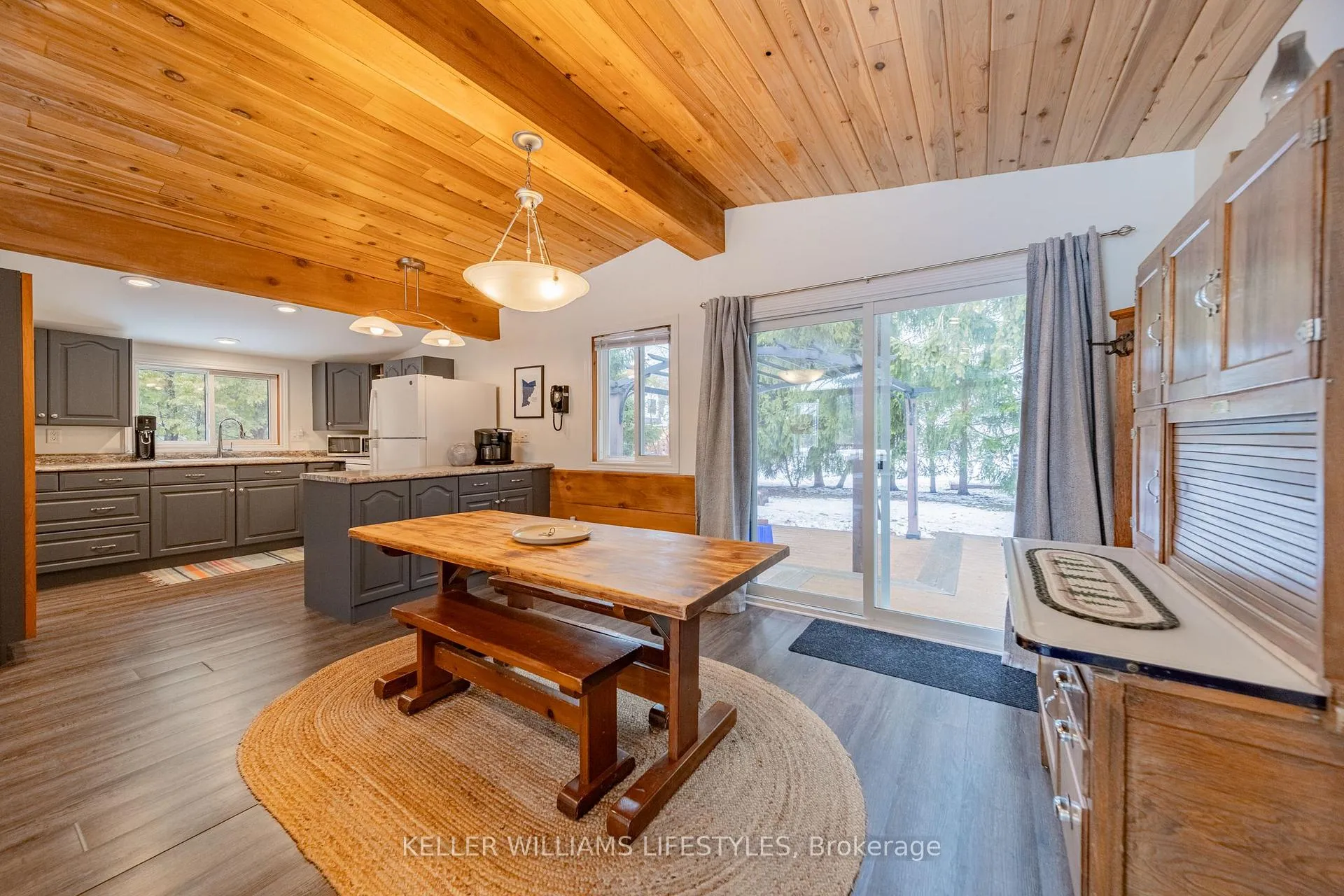Photo 12 of 33736 Staffa Road, Bluewater, Stanley — HOMEH