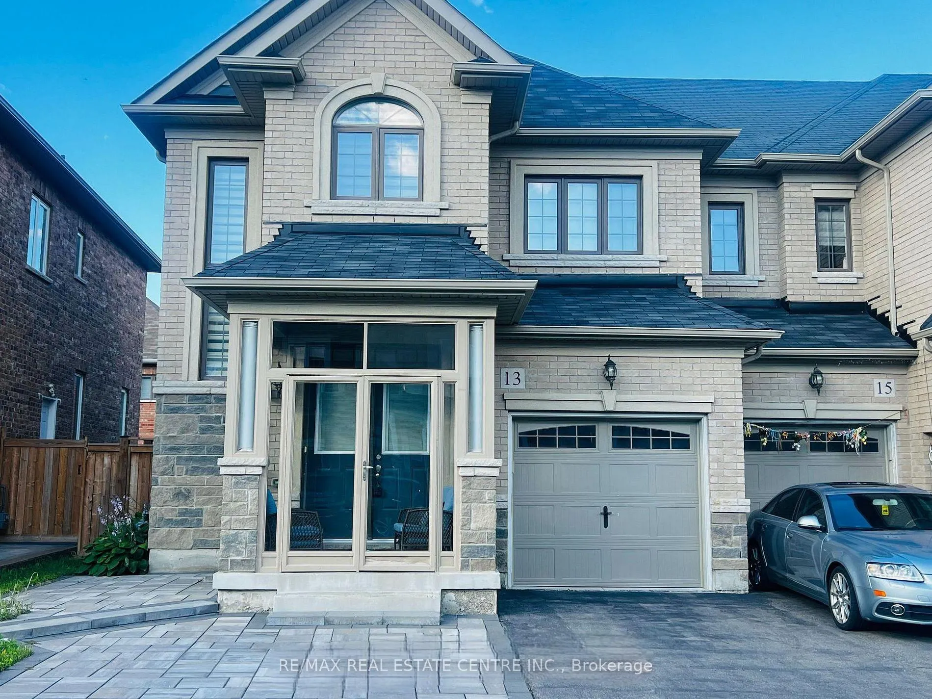 Photo 2 of 13 Maynada Road, Brampton, Northwest Brampton — HOMEH