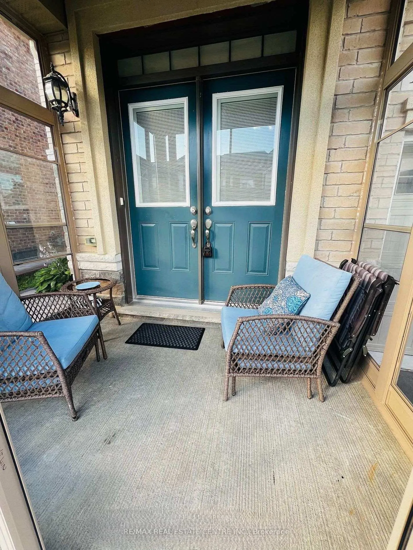 Photo 5 of 13 Maynada Road, Brampton, Northwest Brampton — HOMEH