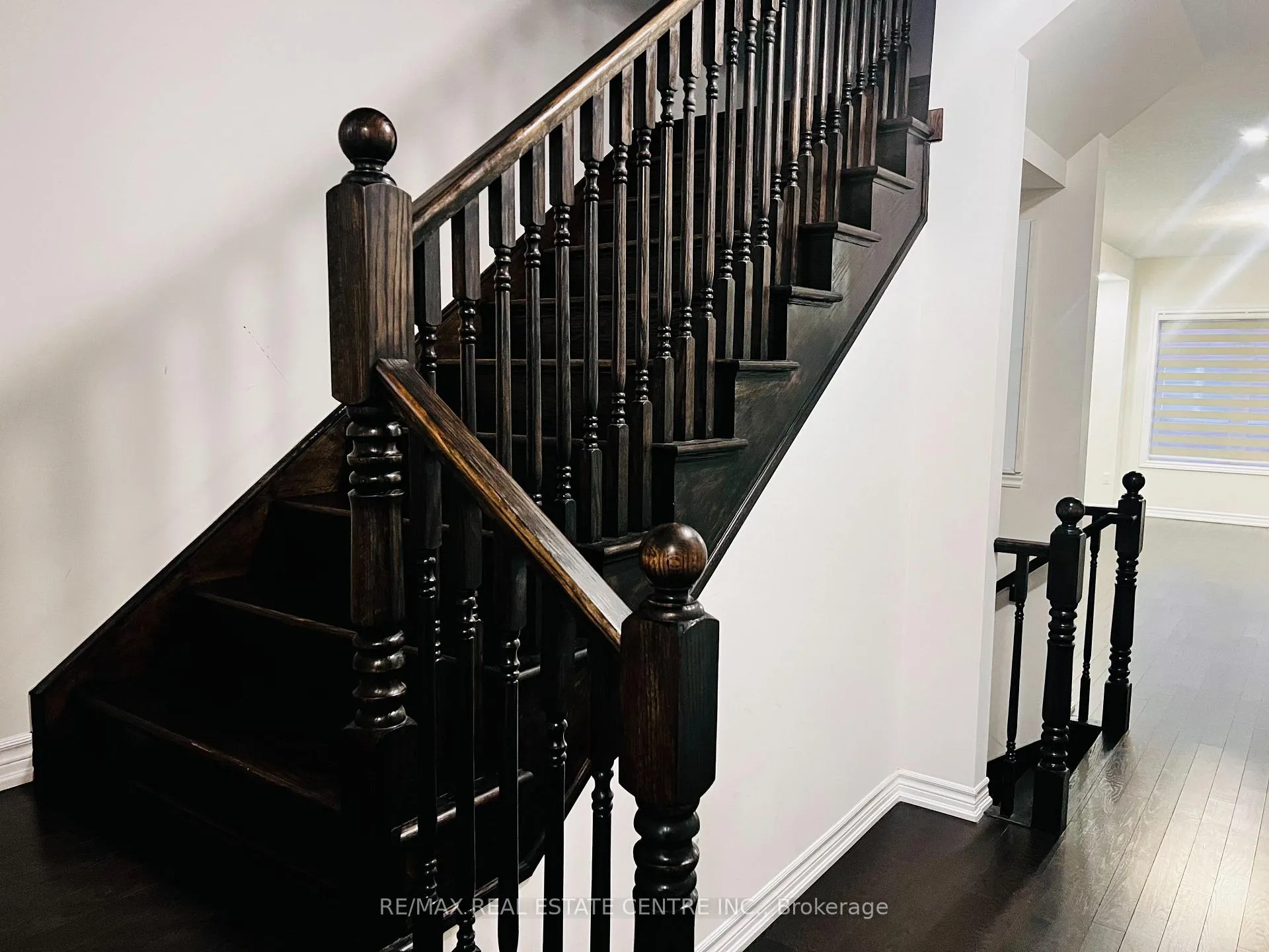 Photo 6 of 13 Maynada Road, Brampton, Northwest Brampton — HOMEH