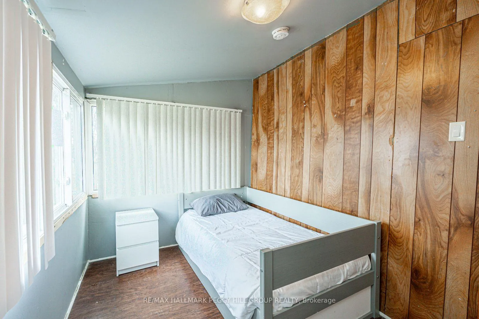 Photo 12 of 711 Mosley Street, Wasaga Beach — HOMEH