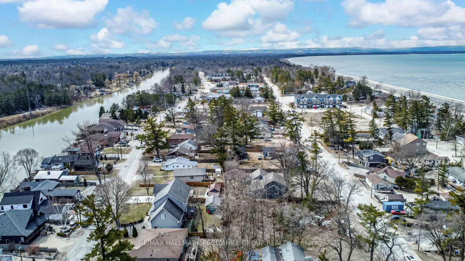 Photo 21 of 711 Mosley Street, Wasaga Beach — HOMEH