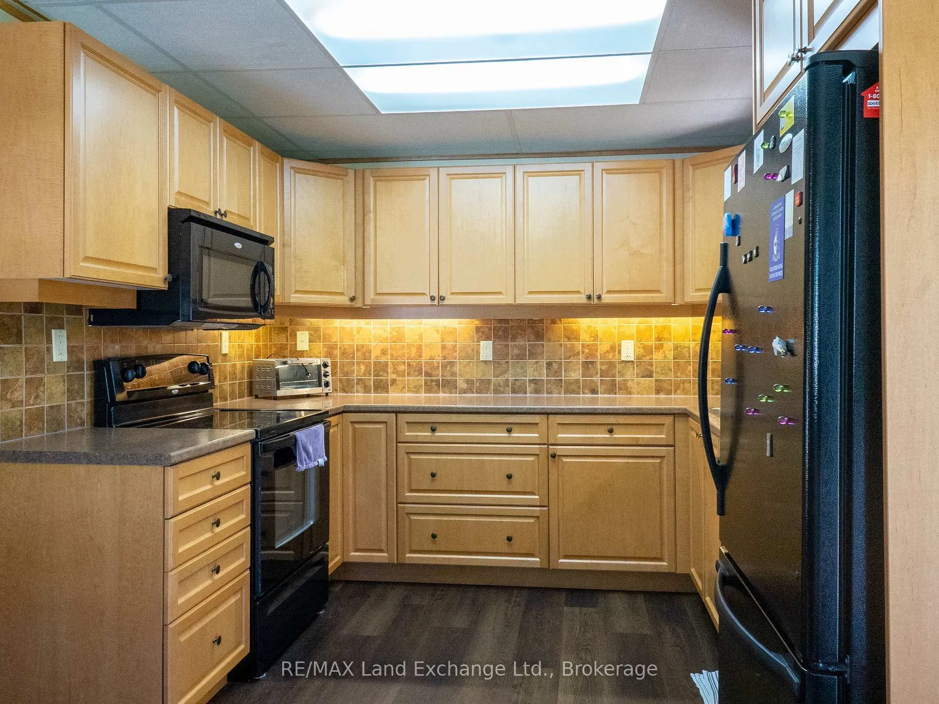 Photo 13 of 5 Macgregor Beach Road, Kincardine — HOMEH