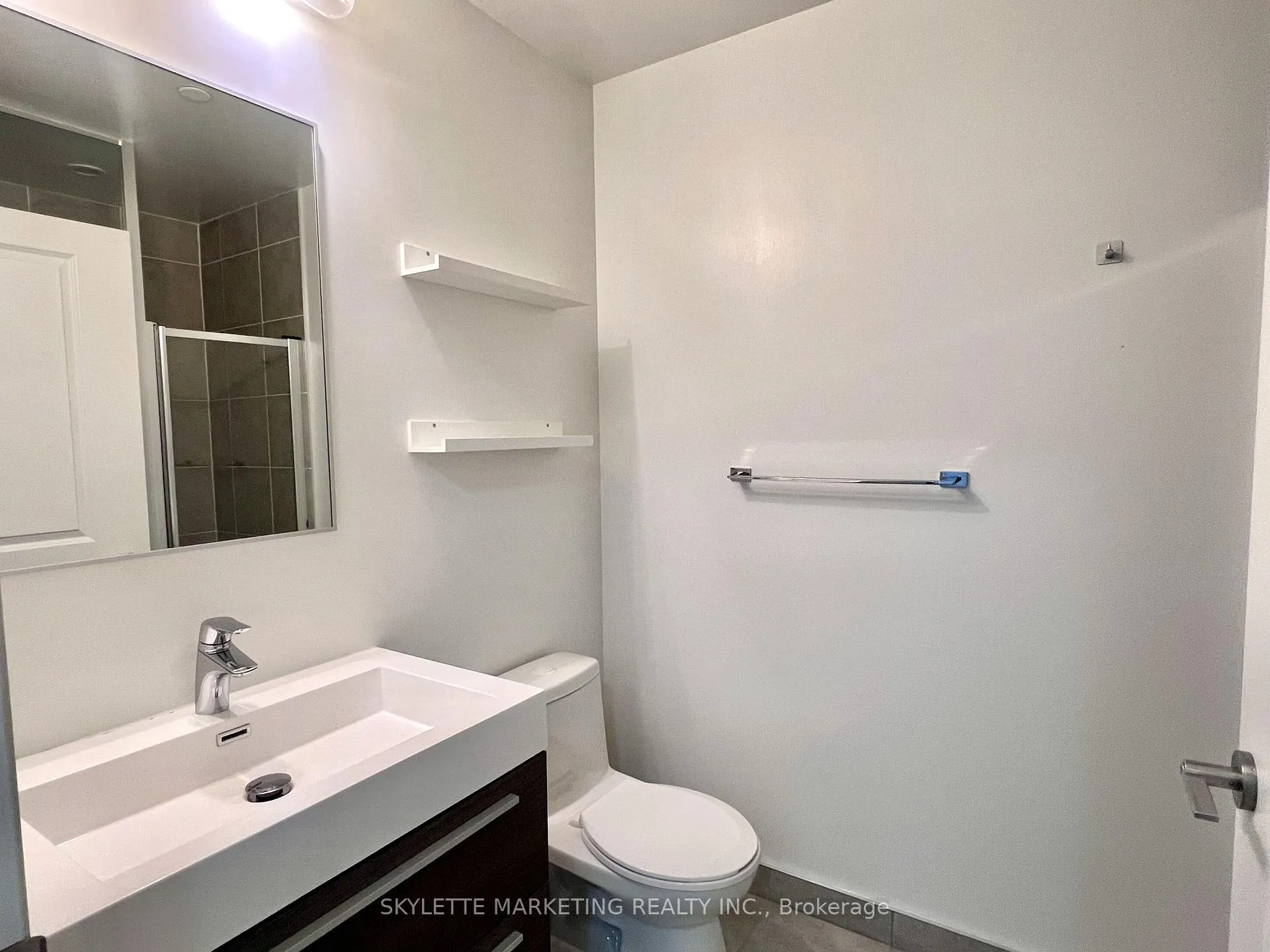 Photo 8 of Unit 1106, 8 Rouge Valley Drive W, Markham, Unionville — HOMEH