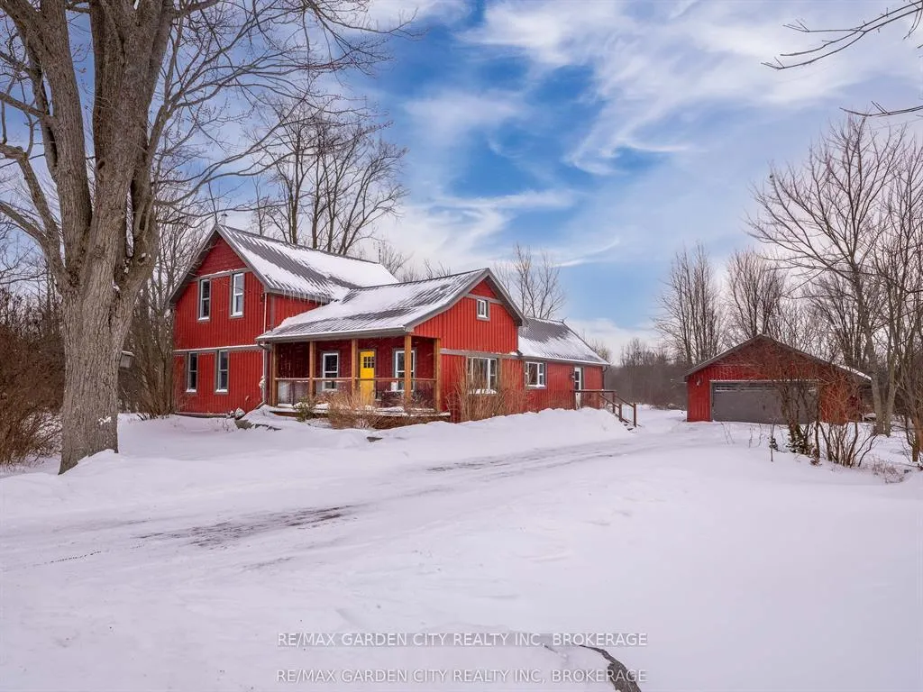 Photo 2 of 521 Netherby Road, Welland, Cooks Mills — HOMEH
