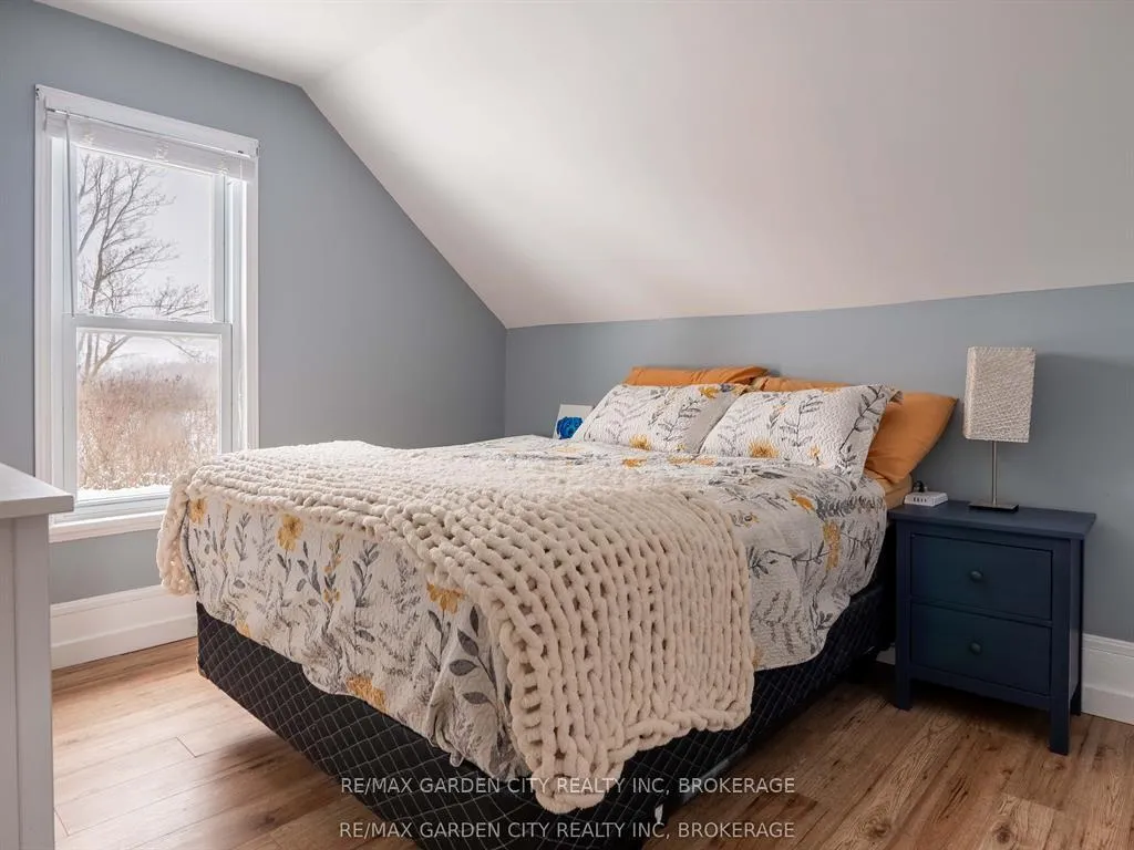 Photo 31 of 521 Netherby Road, Welland, Cooks Mills — HOMEH
