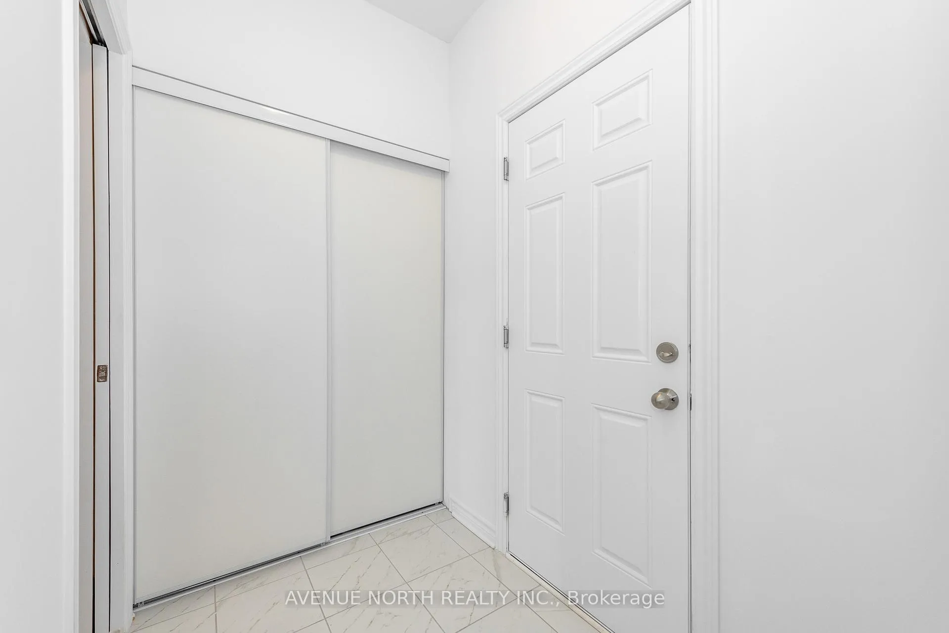 Photo 22 of 151 Minikan Street, Ottawa, Blossom Park/Kemp Park/Findlay Creek — HOMEH
