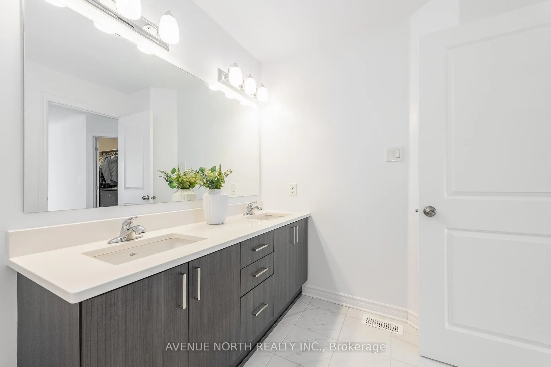Photo 33 of 151 Minikan Street, Ottawa, Blossom Park/Kemp Park/Findlay Creek — HOMEH