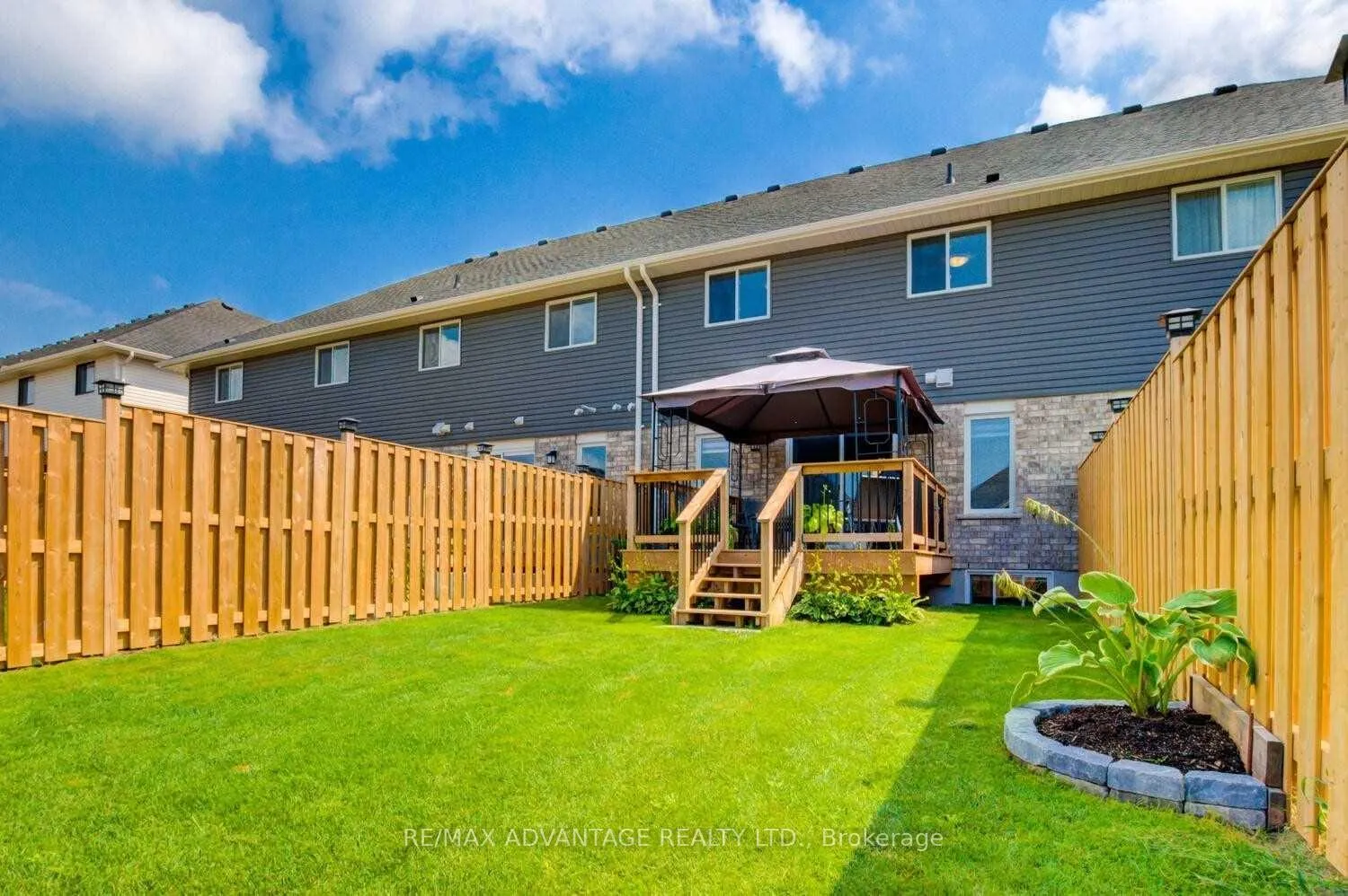 Photo 14 of 258 Peach Tree Boulevard, St. Thomas — HOMEH