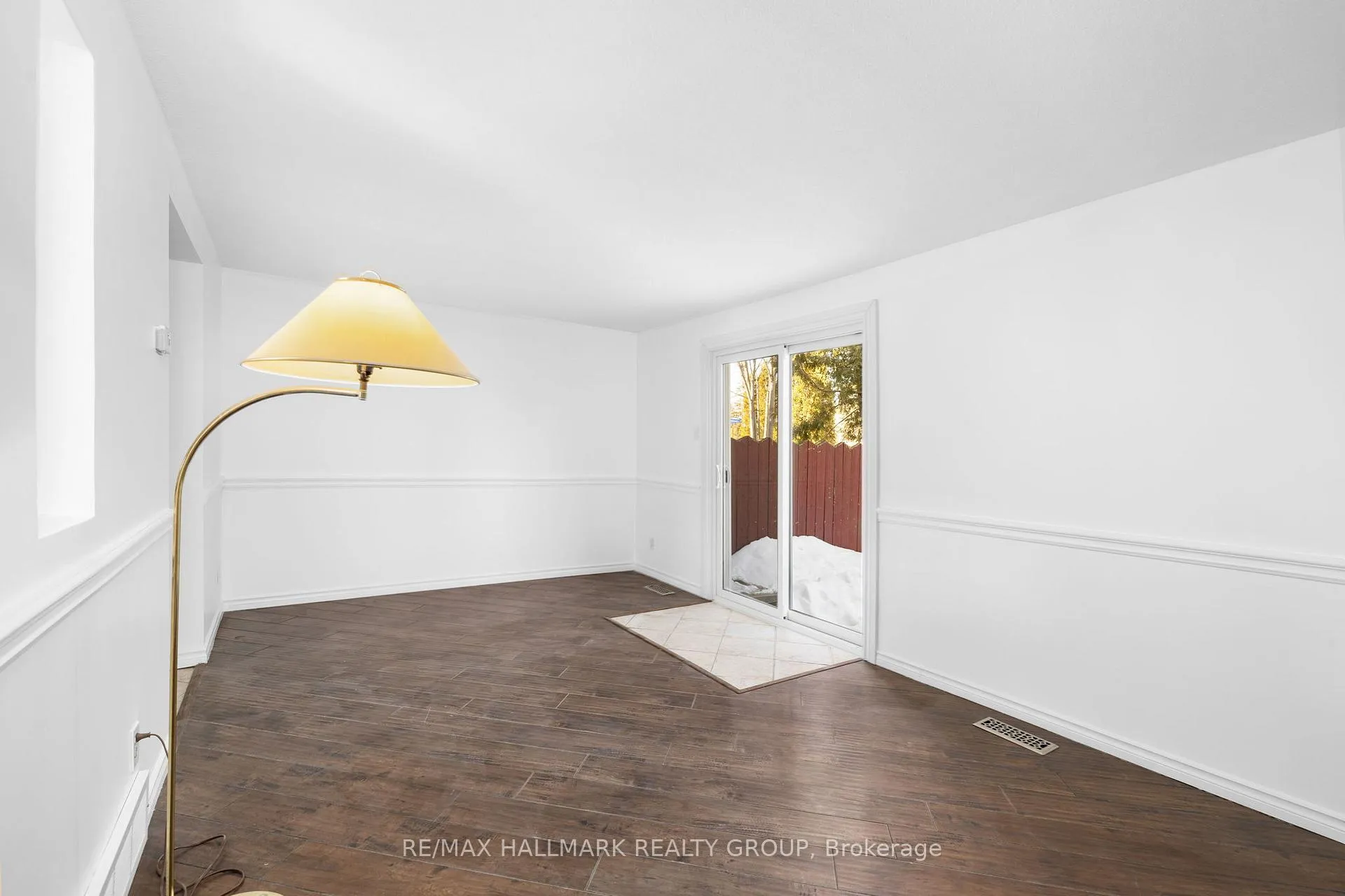 Photo 15 of Unit C, 1458 Heatherington Road, Ottawa, Heron Gate/Industrial Park — HOMEH