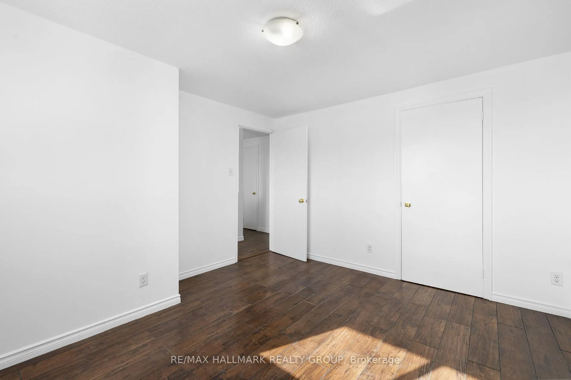 Photo 20 of Unit C, 1458 Heatherington Road, Ottawa, Heron Gate/Industrial Park — HOMEH