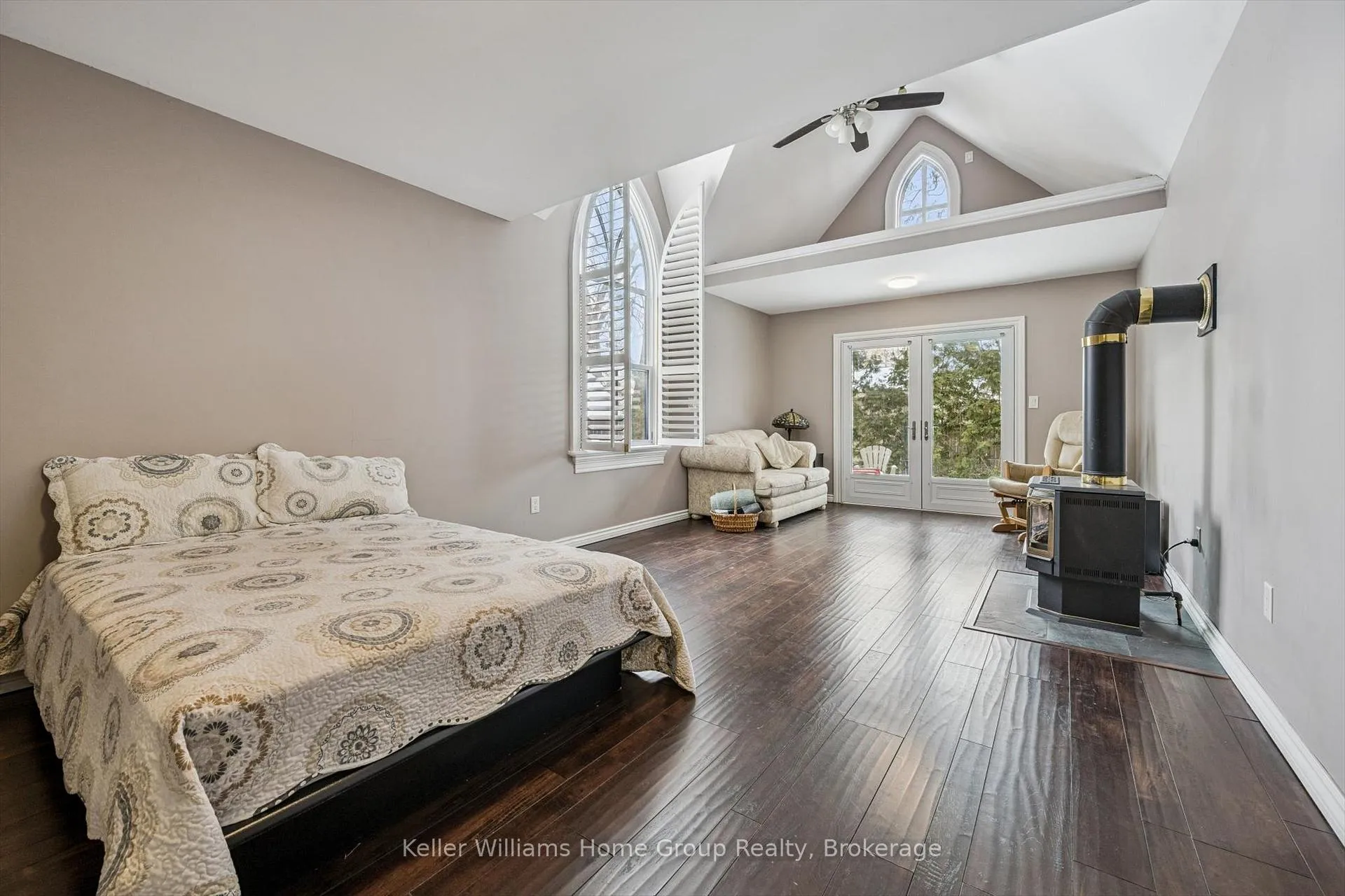 Photo 16 of 17 Archibald Street, Brampton, Brampton West — HOMEH