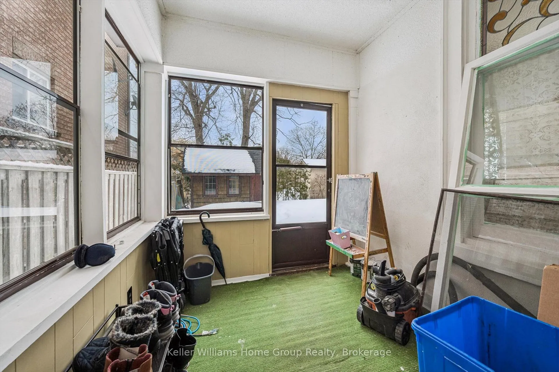 Photo 32 of 17 Archibald Street, Brampton, Brampton West — HOMEH