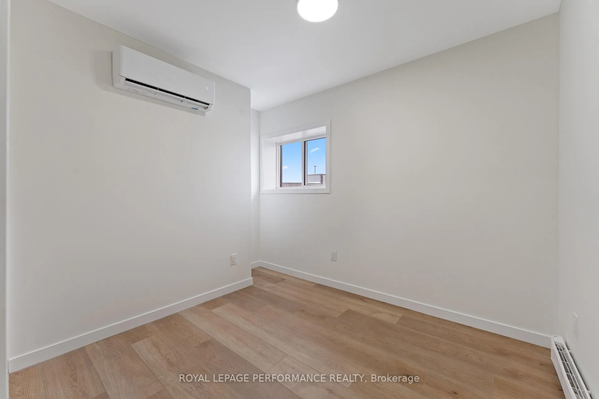 Photo 9 of Unit 4, 102 Sydney Street, Cornwall — HOMEH