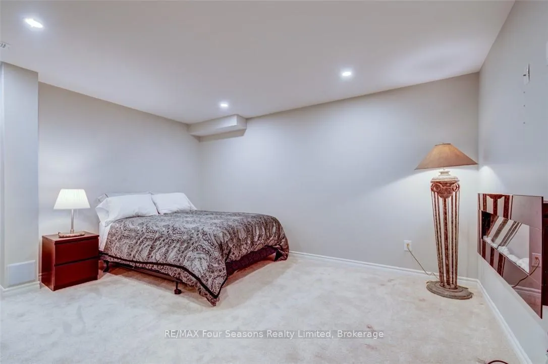 Photo 18 of 44 Lett Avenue, Collingwood — HOMEH