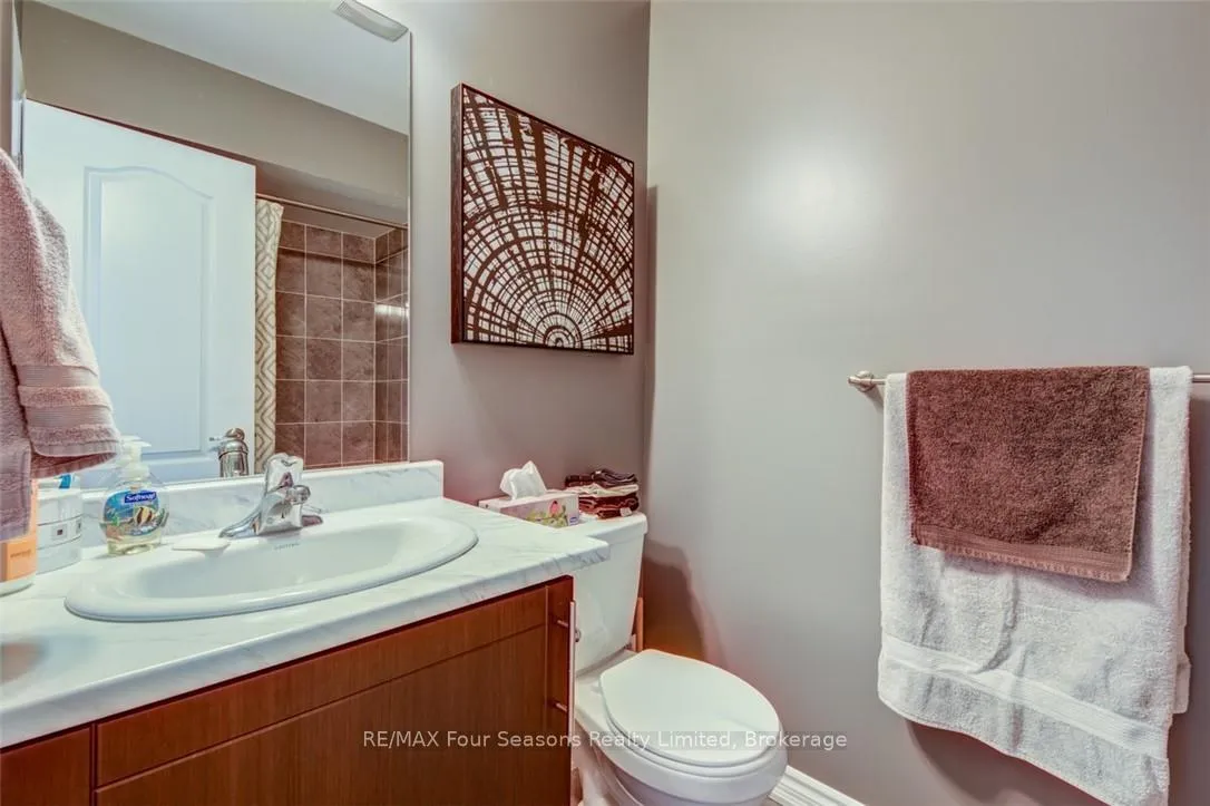 Photo 25 of 44 Lett Avenue, Collingwood — HOMEH