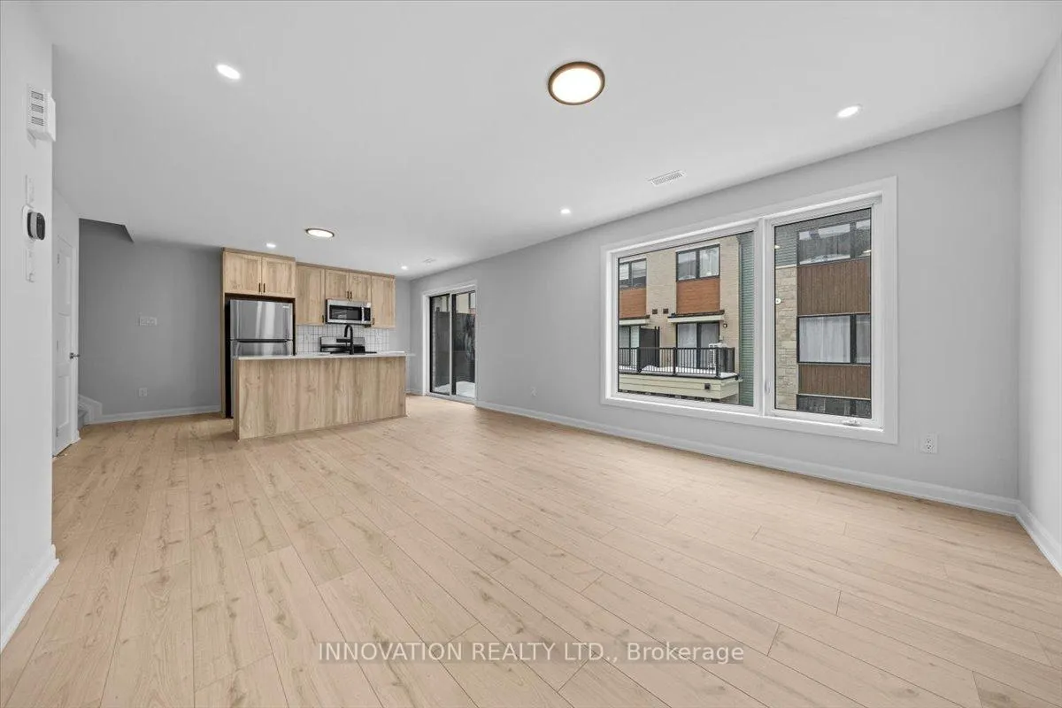 Photo 8 of Unit 6, 801 Glenroy Gilbert Drive, Ottawa, Barrhaven - Strandherd — HOMEH
