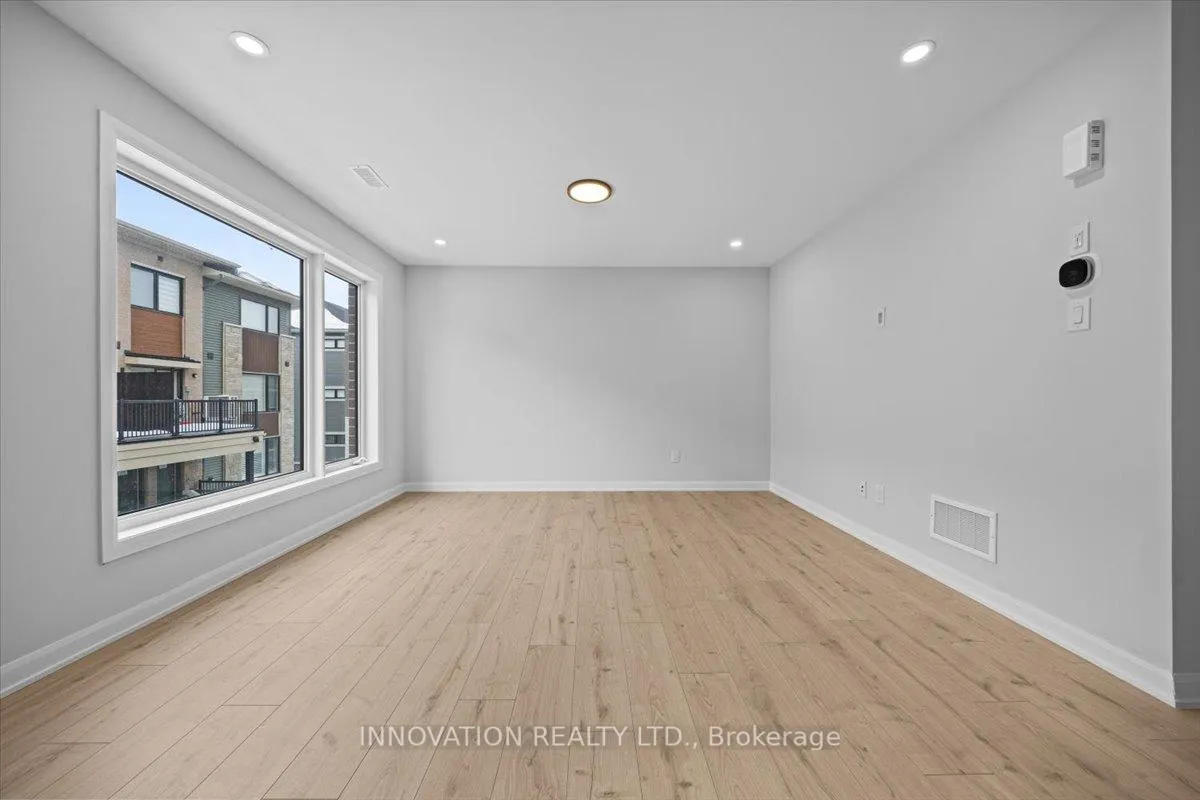 Photo 11 of Unit 6, 801 Glenroy Gilbert Drive, Ottawa, Barrhaven - Strandherd — HOMEH