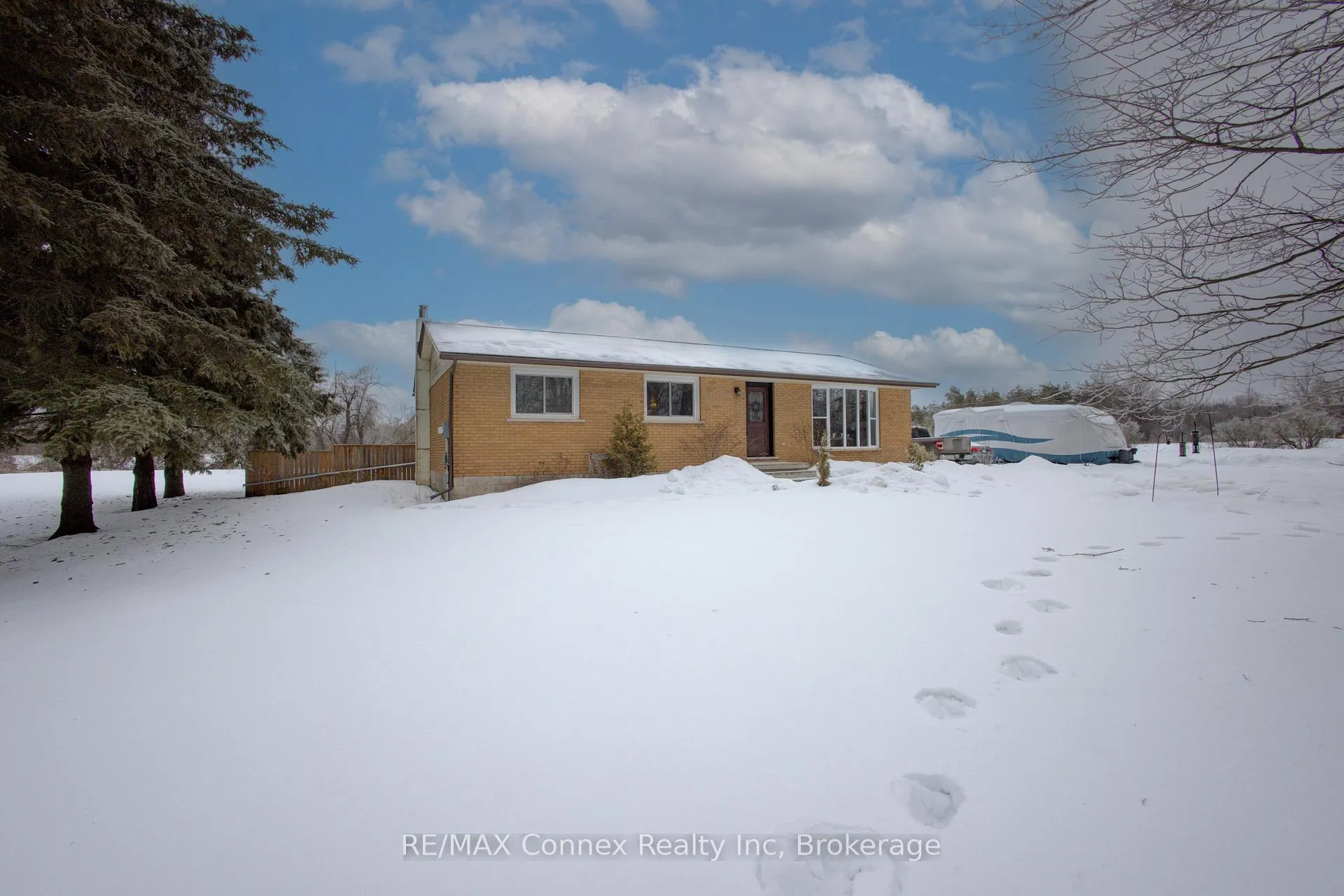 Photo 2 of 4953 6th Line, Guelph/Eramosa, Rural Guelph/Eramosa East — HOMEH