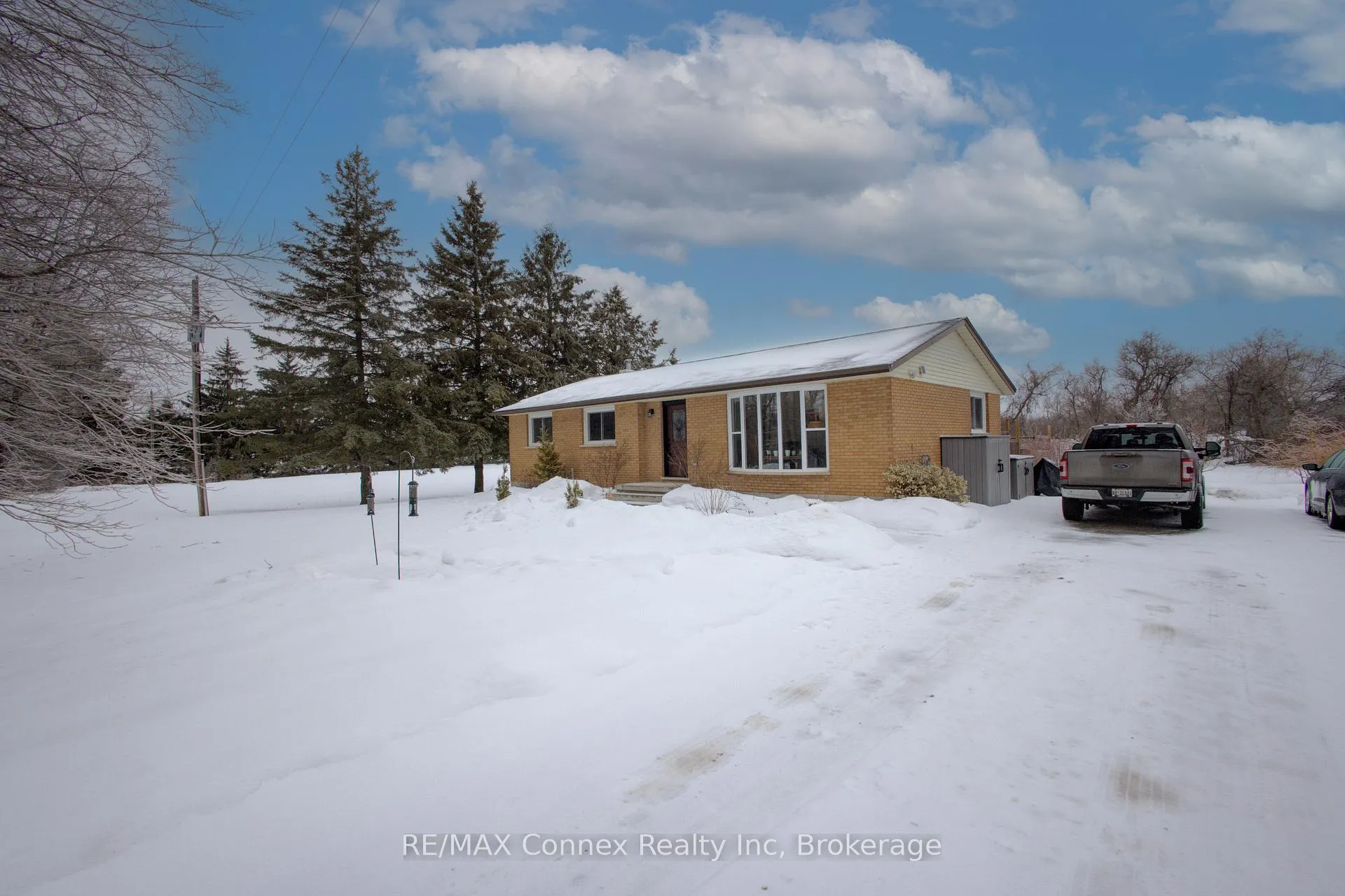 Photo 3 of 4953 6th Line, Guelph/Eramosa, Rural Guelph/Eramosa East — HOMEH