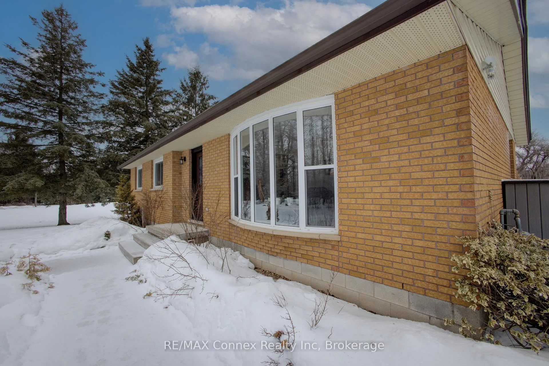 Photo 4 of 4953 6th Line, Guelph/Eramosa, Rural Guelph/Eramosa East — HOMEH