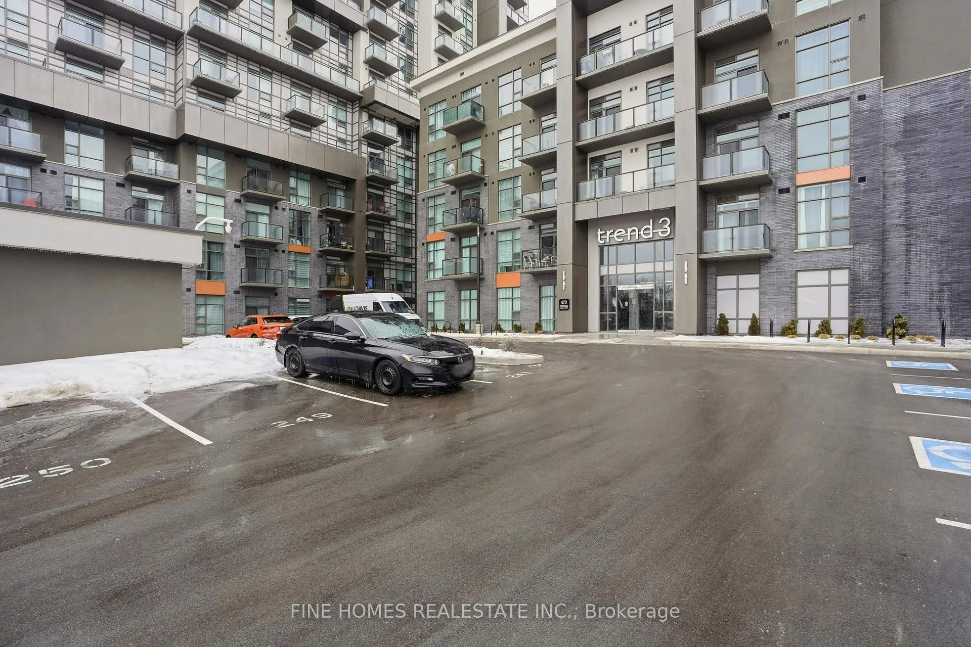 Photo 2 of Unit 217, 470 Dundas Street E, Hamilton, Waterdown — HOMEH