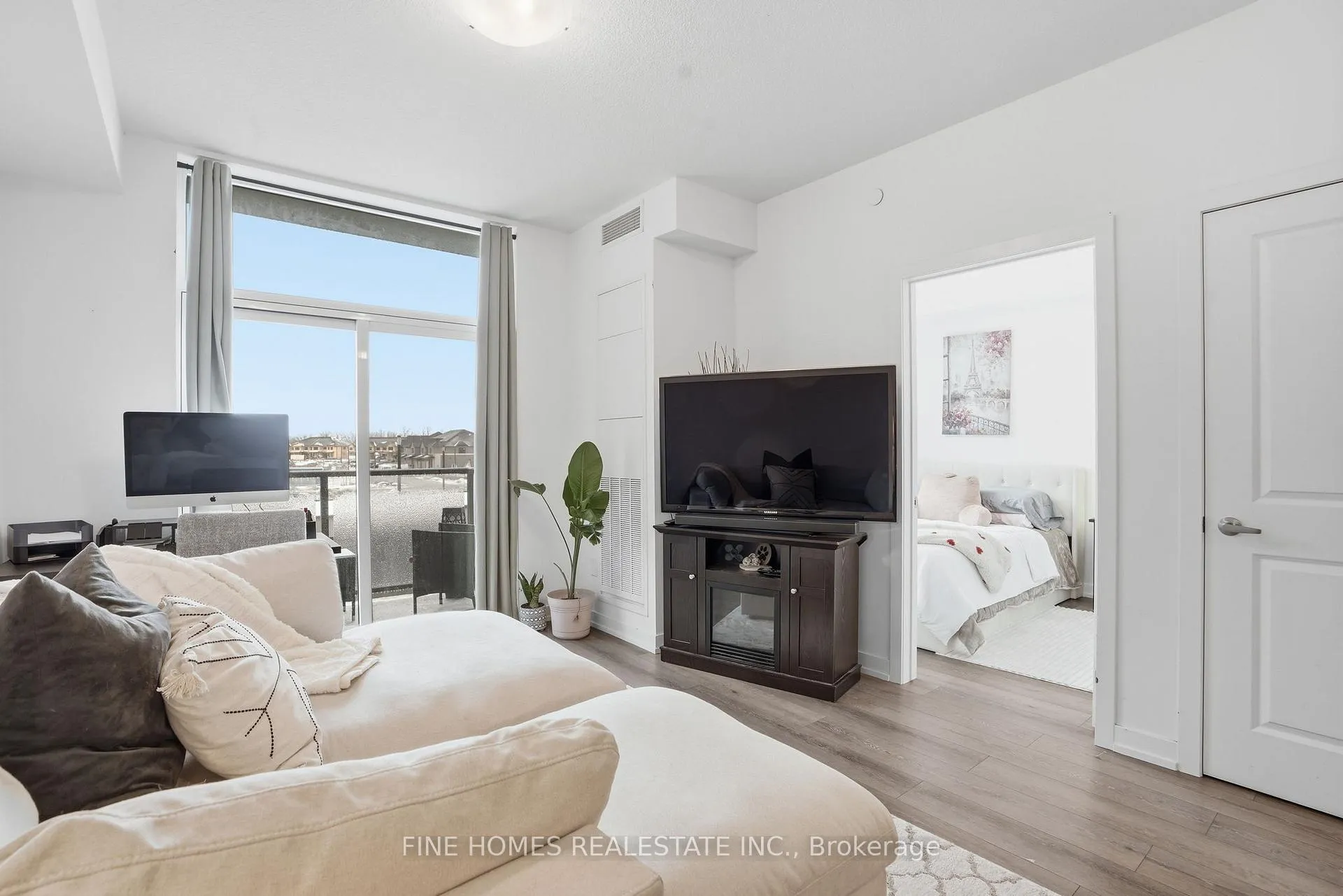 Photo 14 of Unit 217, 470 Dundas Street E, Hamilton, Waterdown — HOMEH