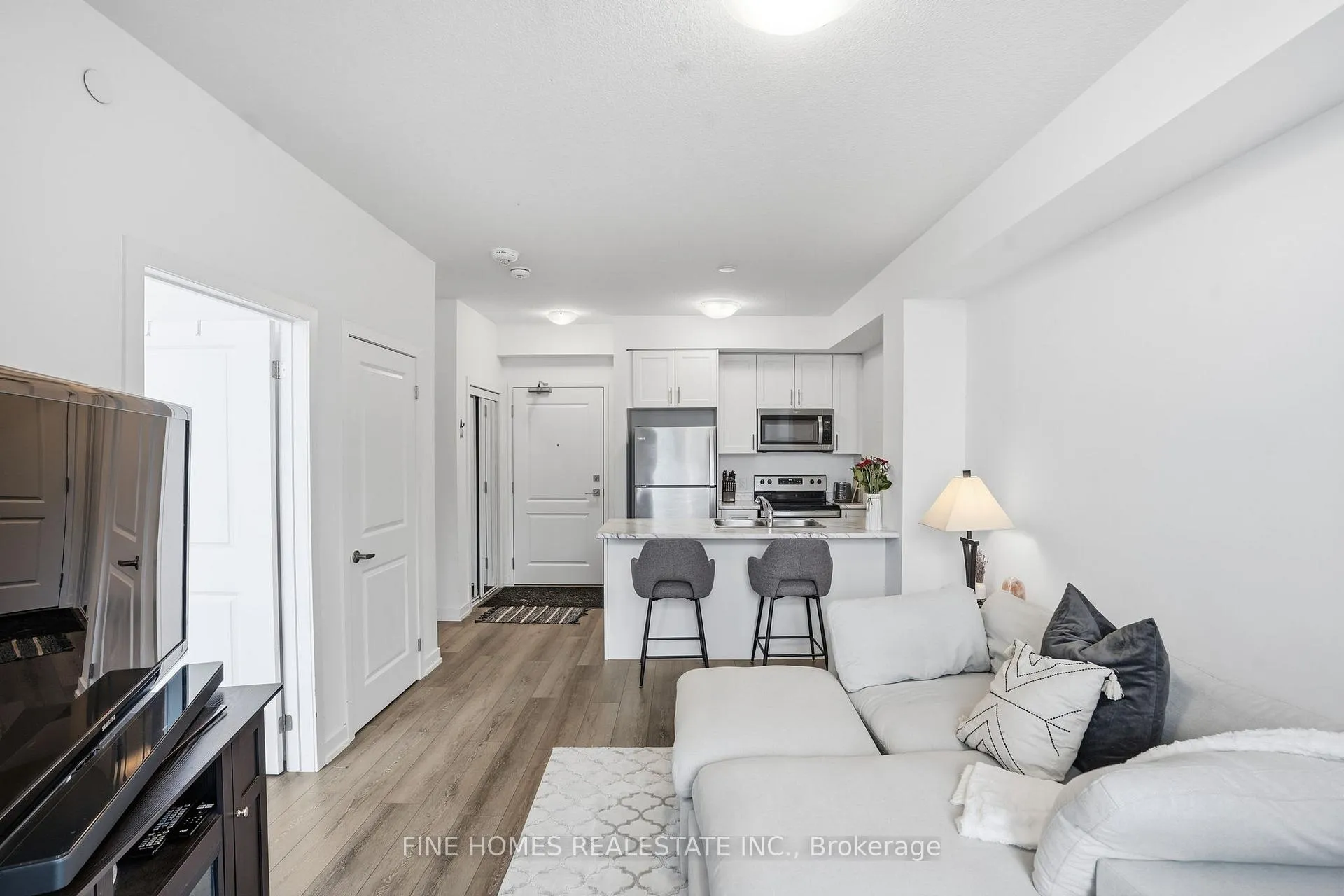 Photo 16 of Unit 217, 470 Dundas Street E, Hamilton, Waterdown — HOMEH
