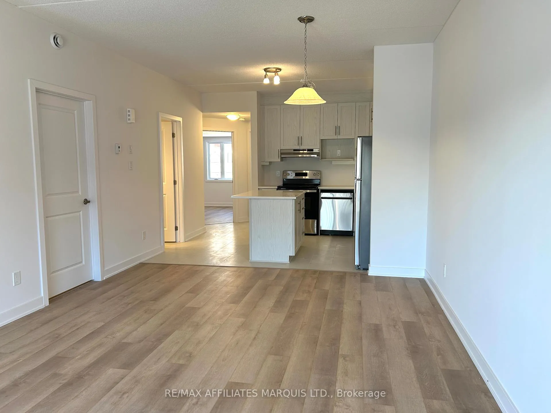 Photo 5 of Unit 204, 229 Water Street E, Cornwall — HOMEH